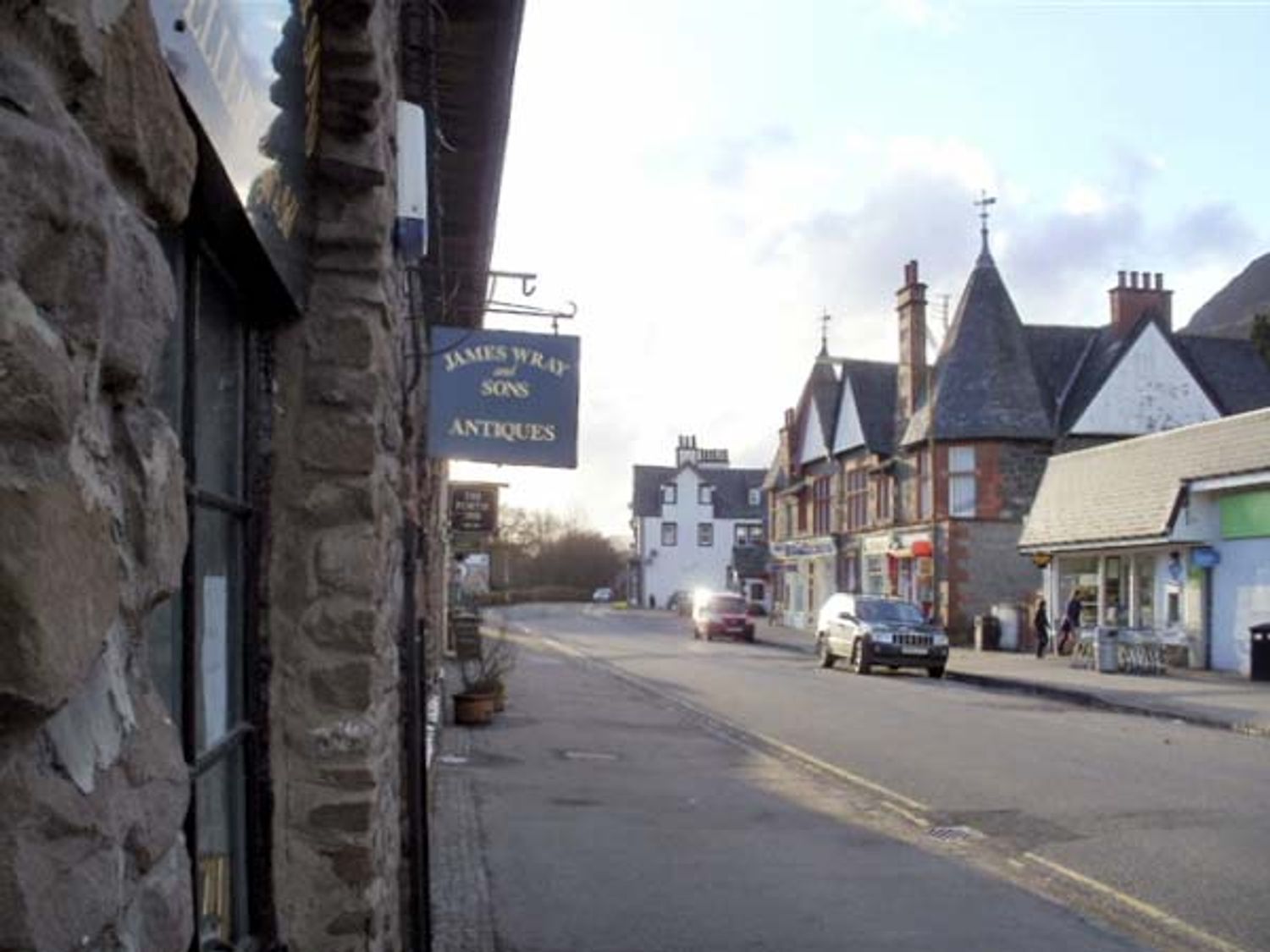 Aberfoyle Apartment, Aberfoyle