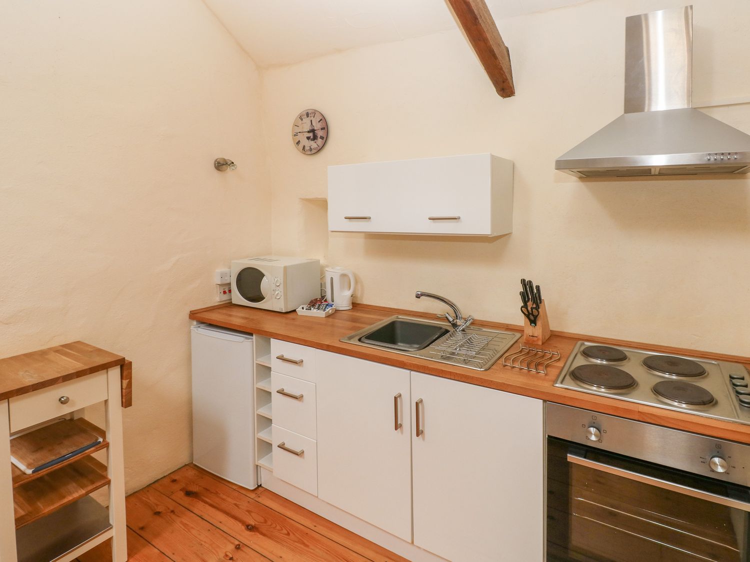 The Old Stable, Wales