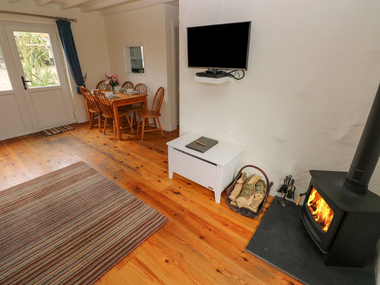 The Duck House, Wales