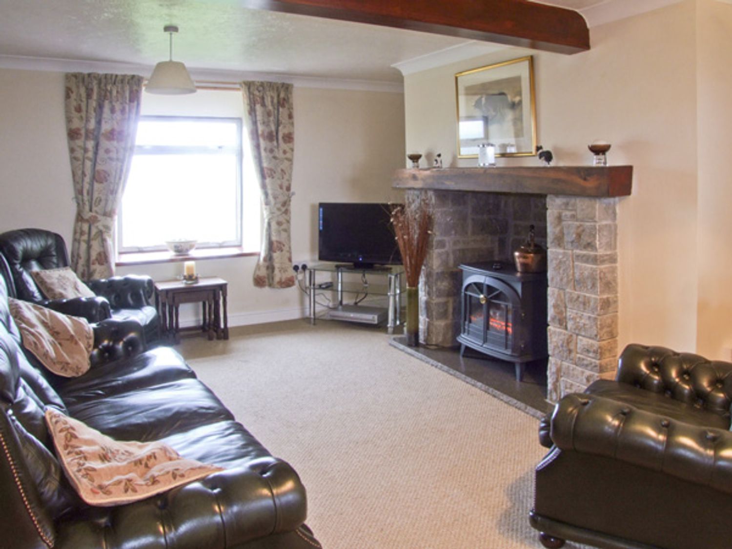 Fford Deg Ddu, Wales