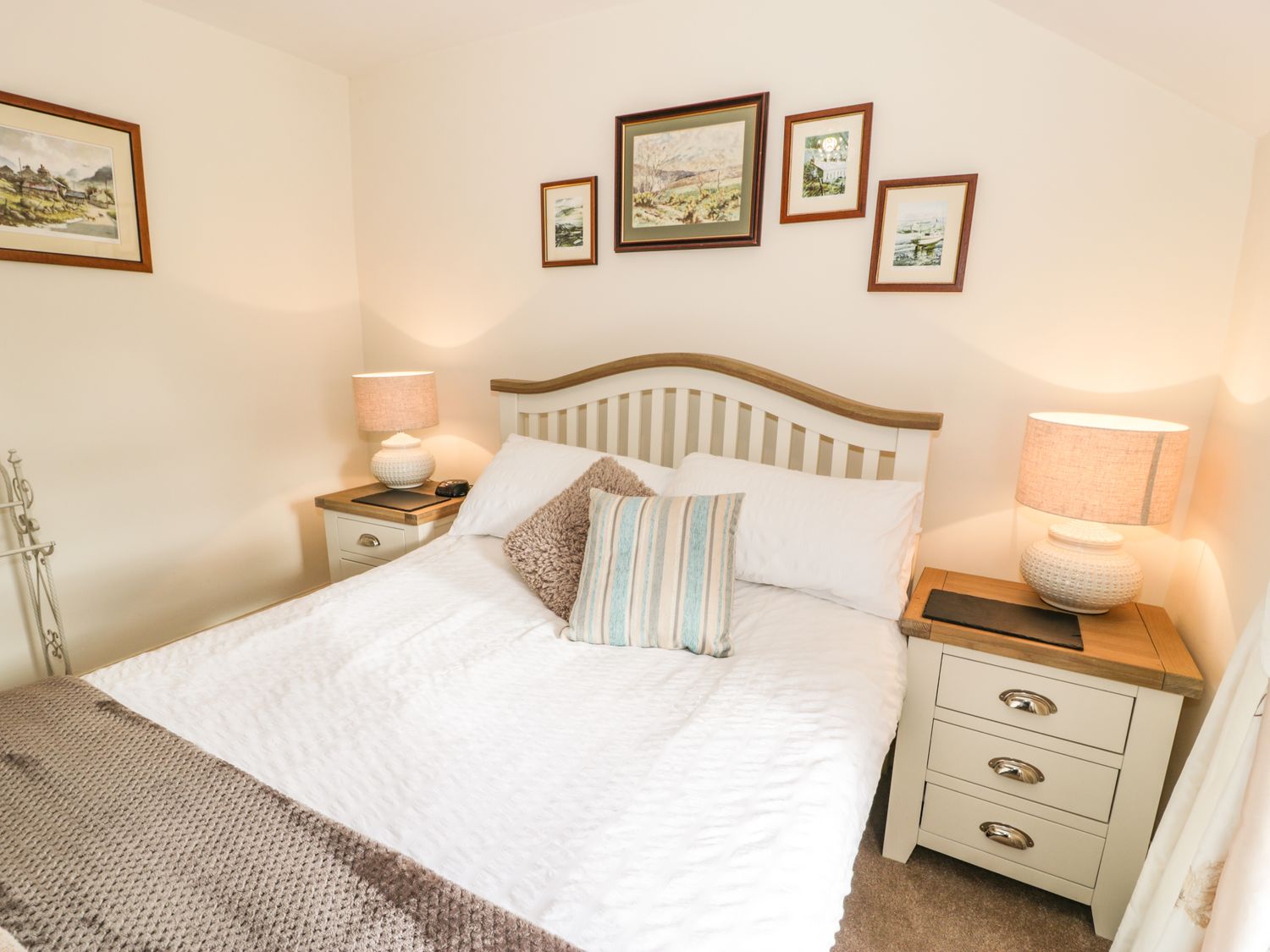 Glan-yr-Afon Cottage, Wales