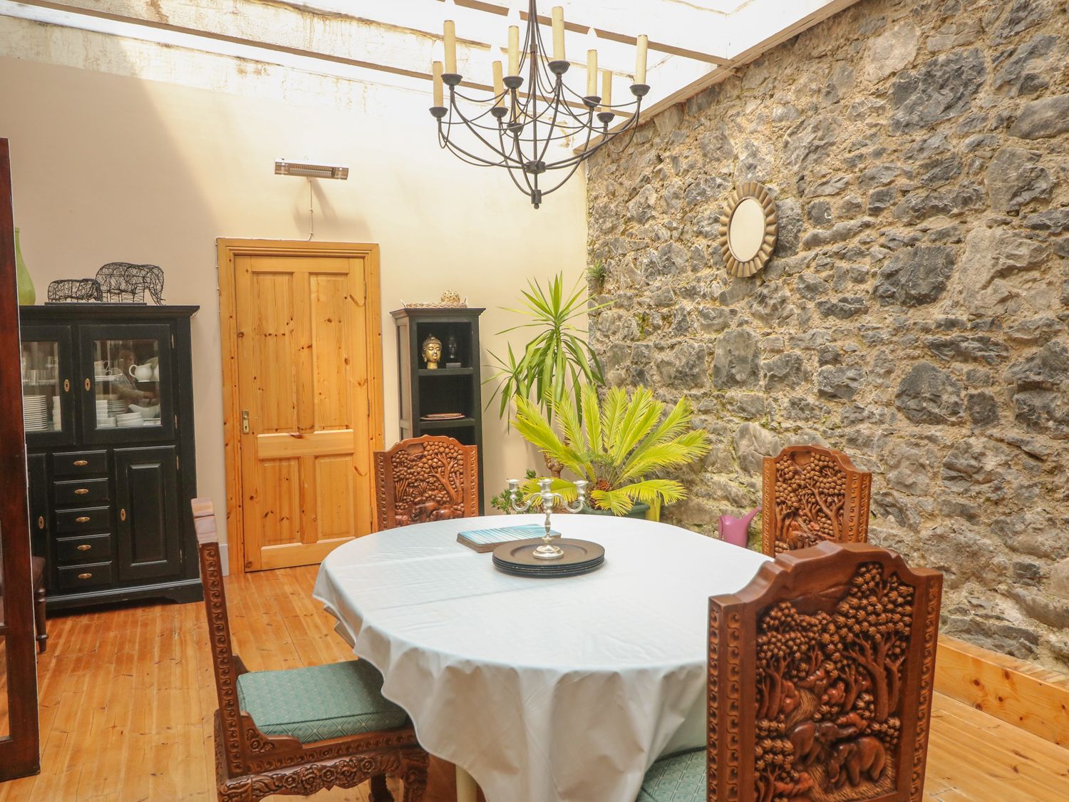 The Coach House, Ireland