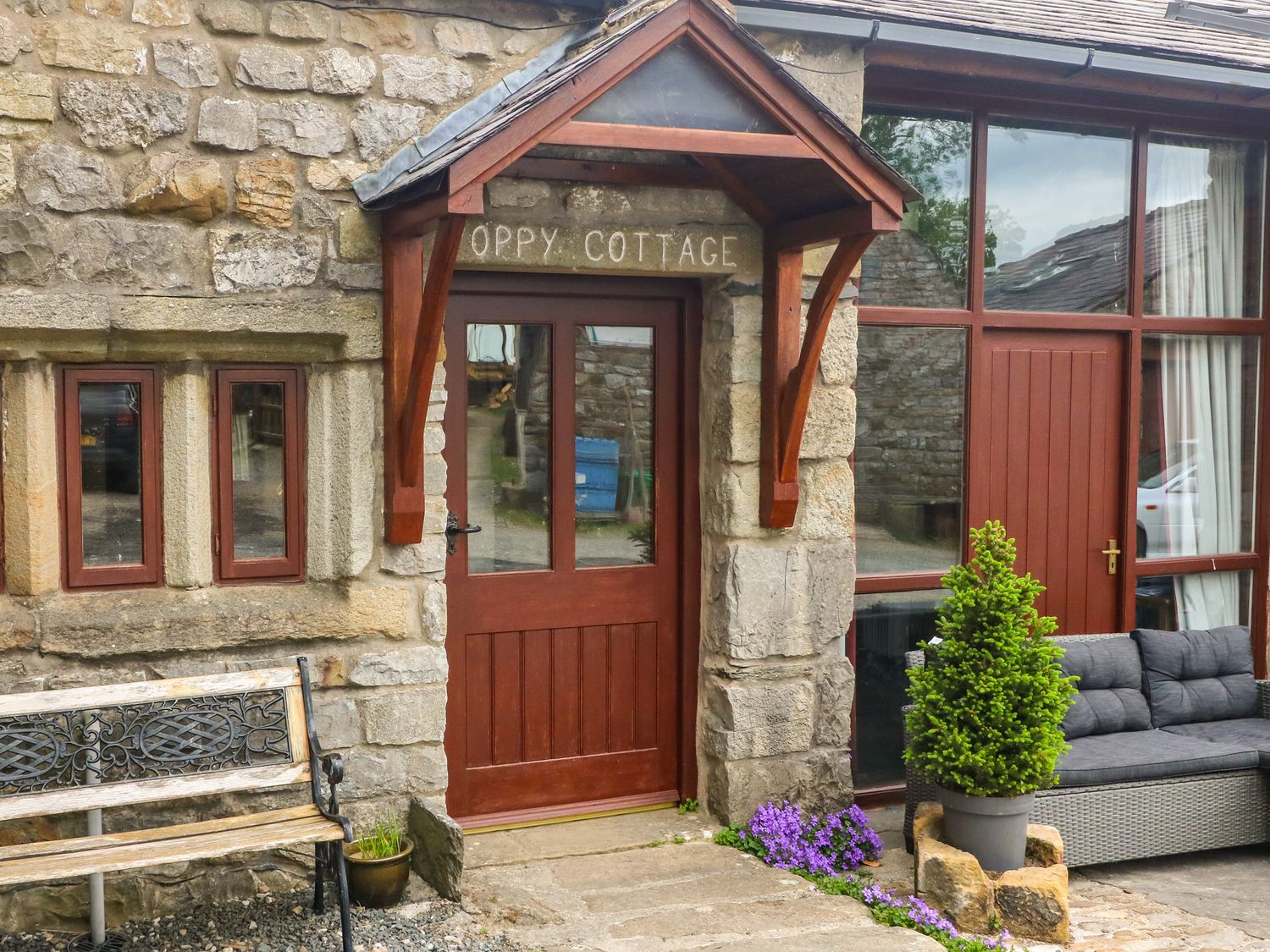 Poppy Cottage Horton in Ribblesdale ( Ref 5457 ) Holiday home for 6 guests near Settle