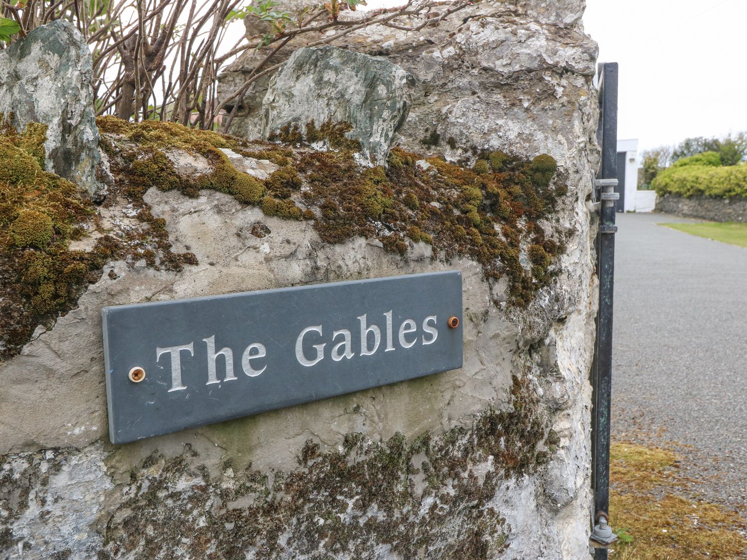 Gables Retreat, Wales