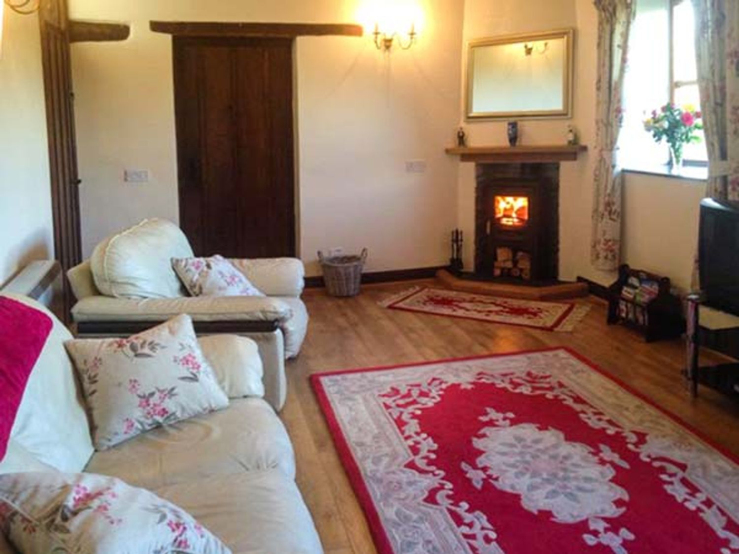 Stargazer's Field House, Heart of England