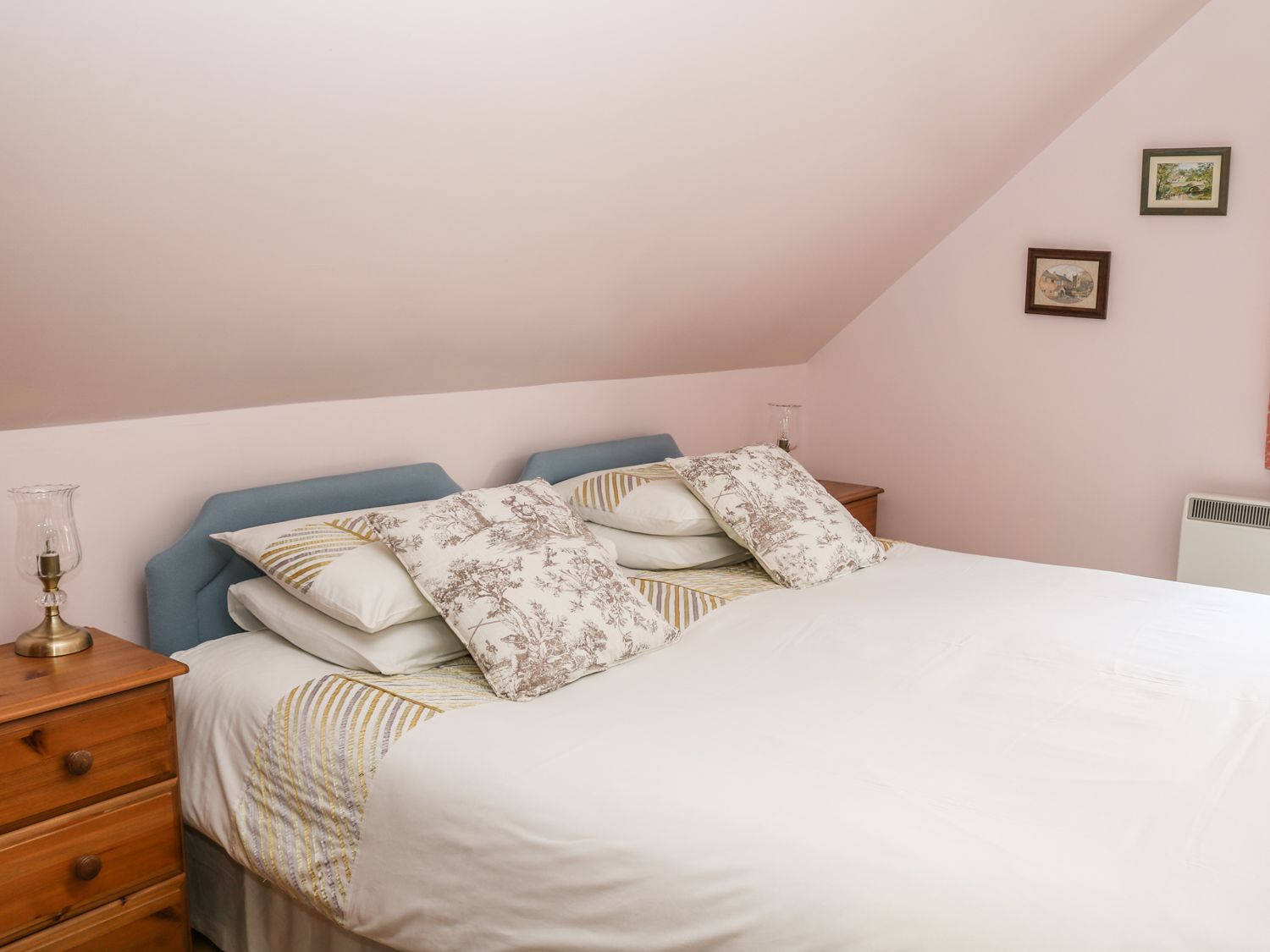 The Como Apartment, Peak District
