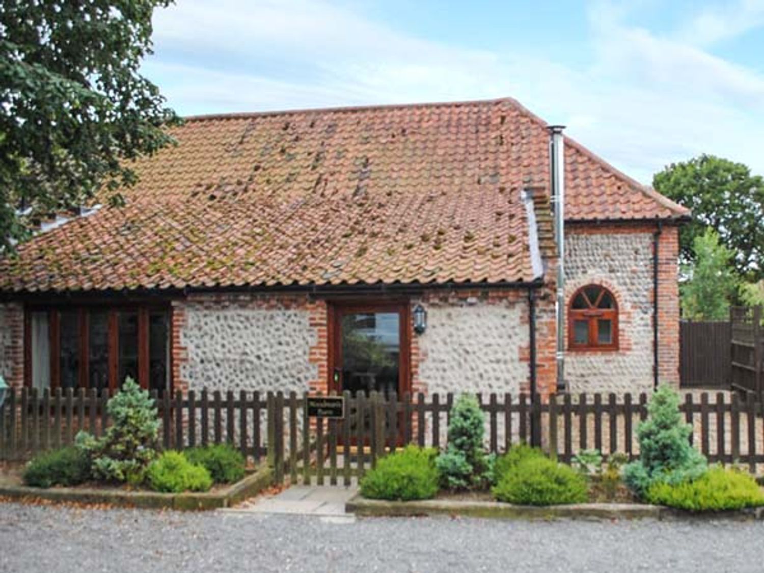 Woodmans Barn, East Anglia - Norfolk - England : Cottages For Couples ...