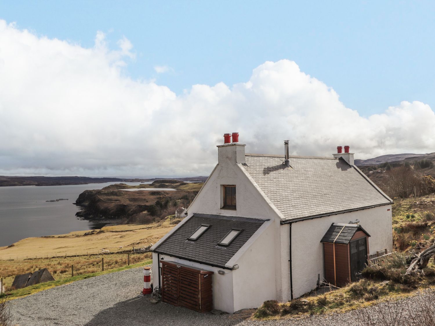 Red Chimneys Cottage, Isle of Skye