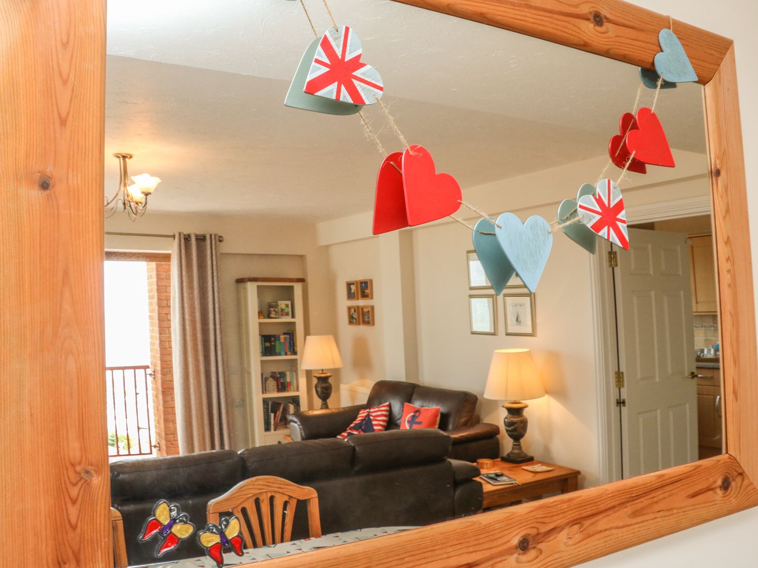 37 Ocean Park, Devon