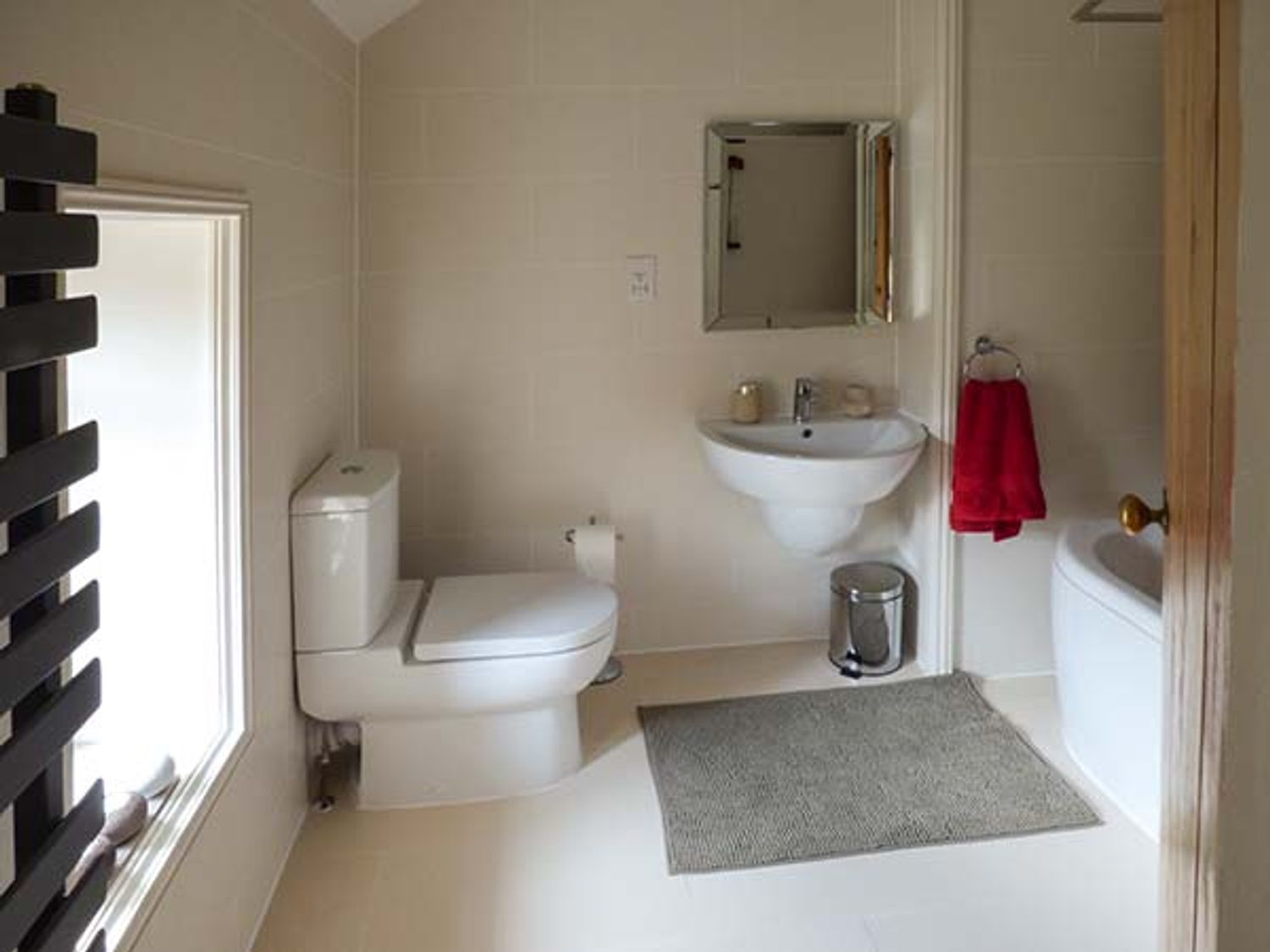 3 Crown Cottages, Gloucestershire