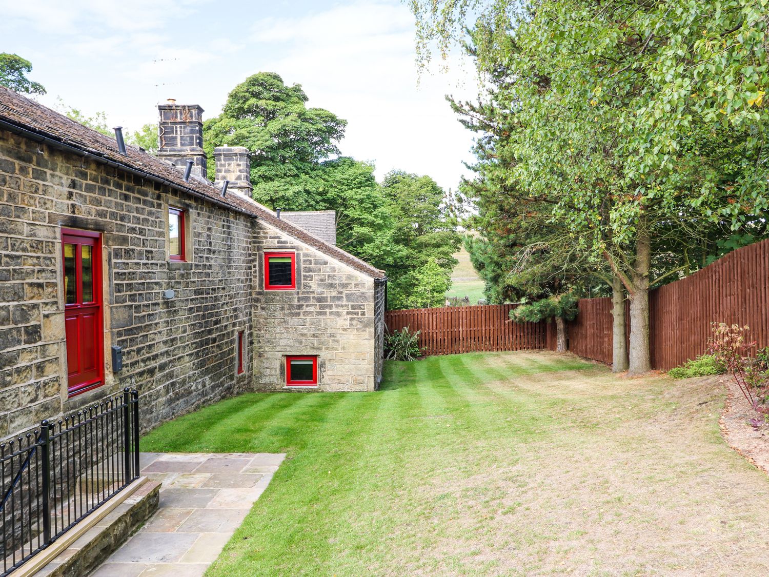 Unsliven Bridge Farm, Stocksbridge Barnsley England Cottages For