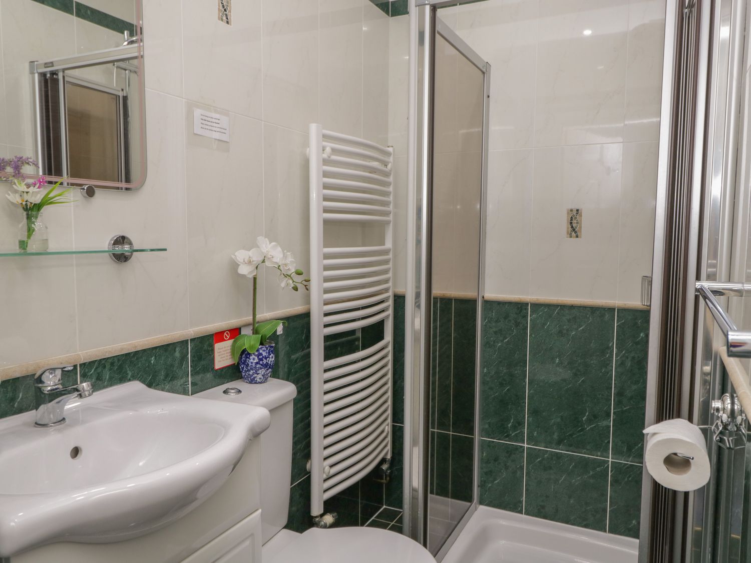 Property photo 21 of 40