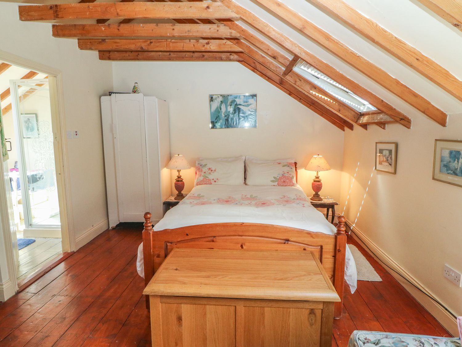 Ryan's Loft, Ireland