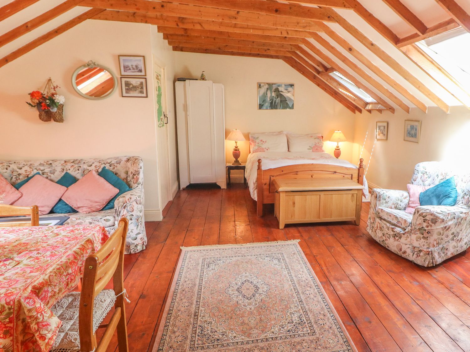 Ryan's Loft, Ireland