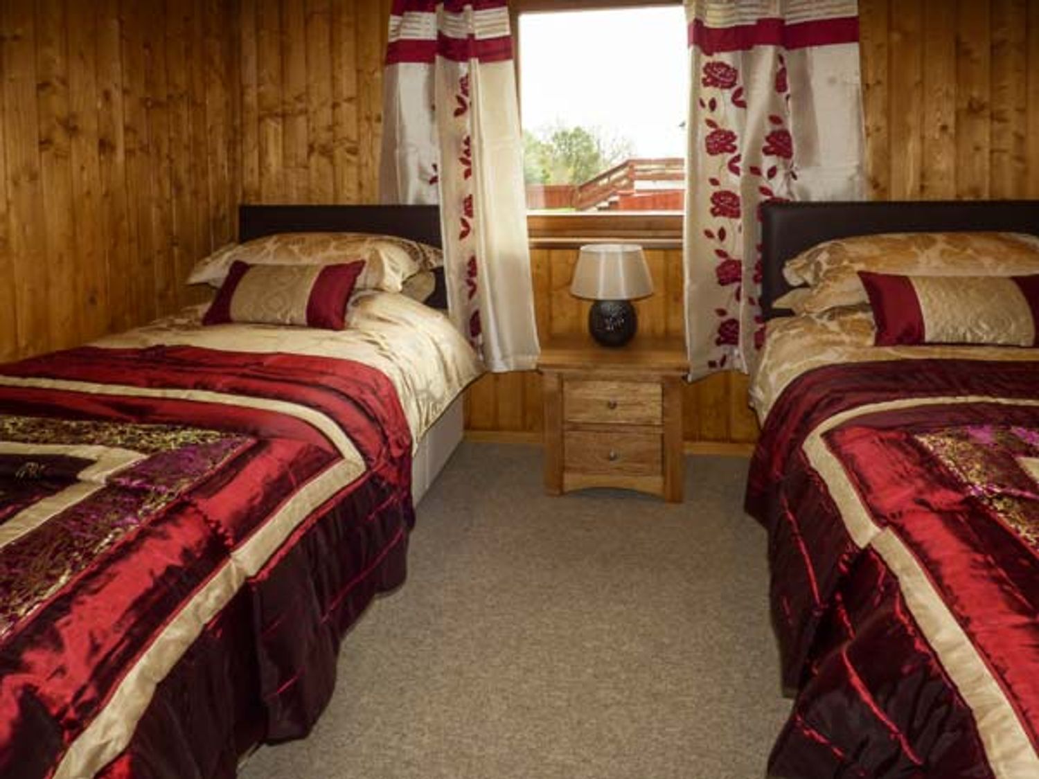 Heron View Lodge, Somerset
