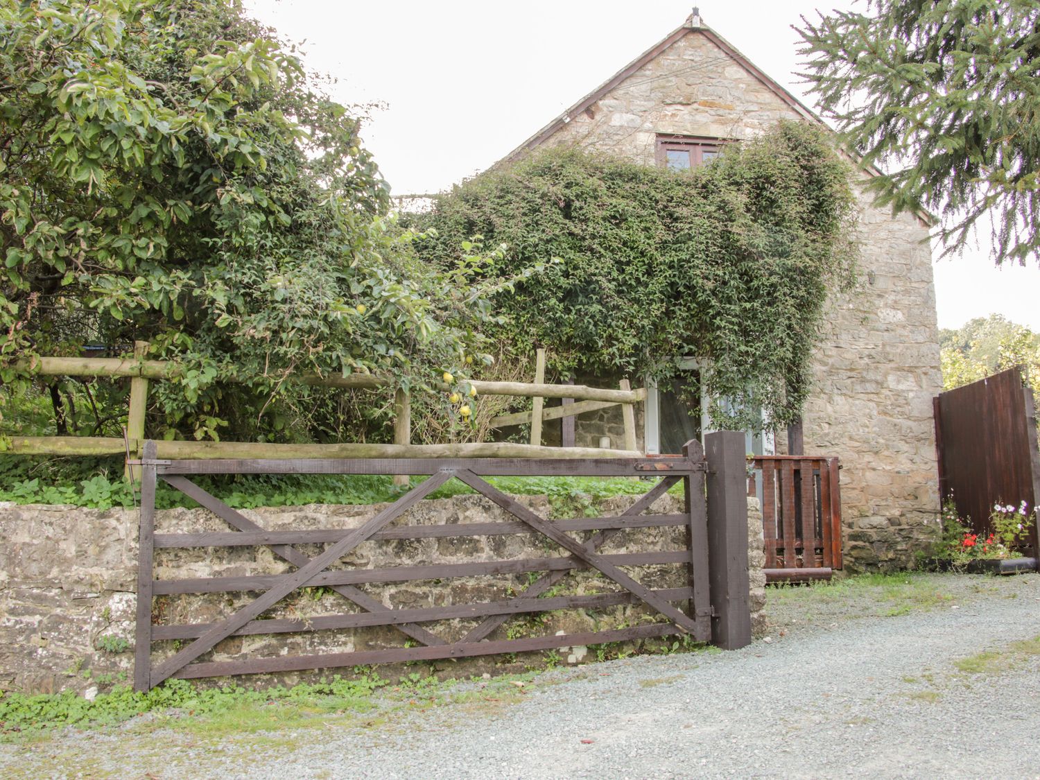 The Hayloft, Heart of England