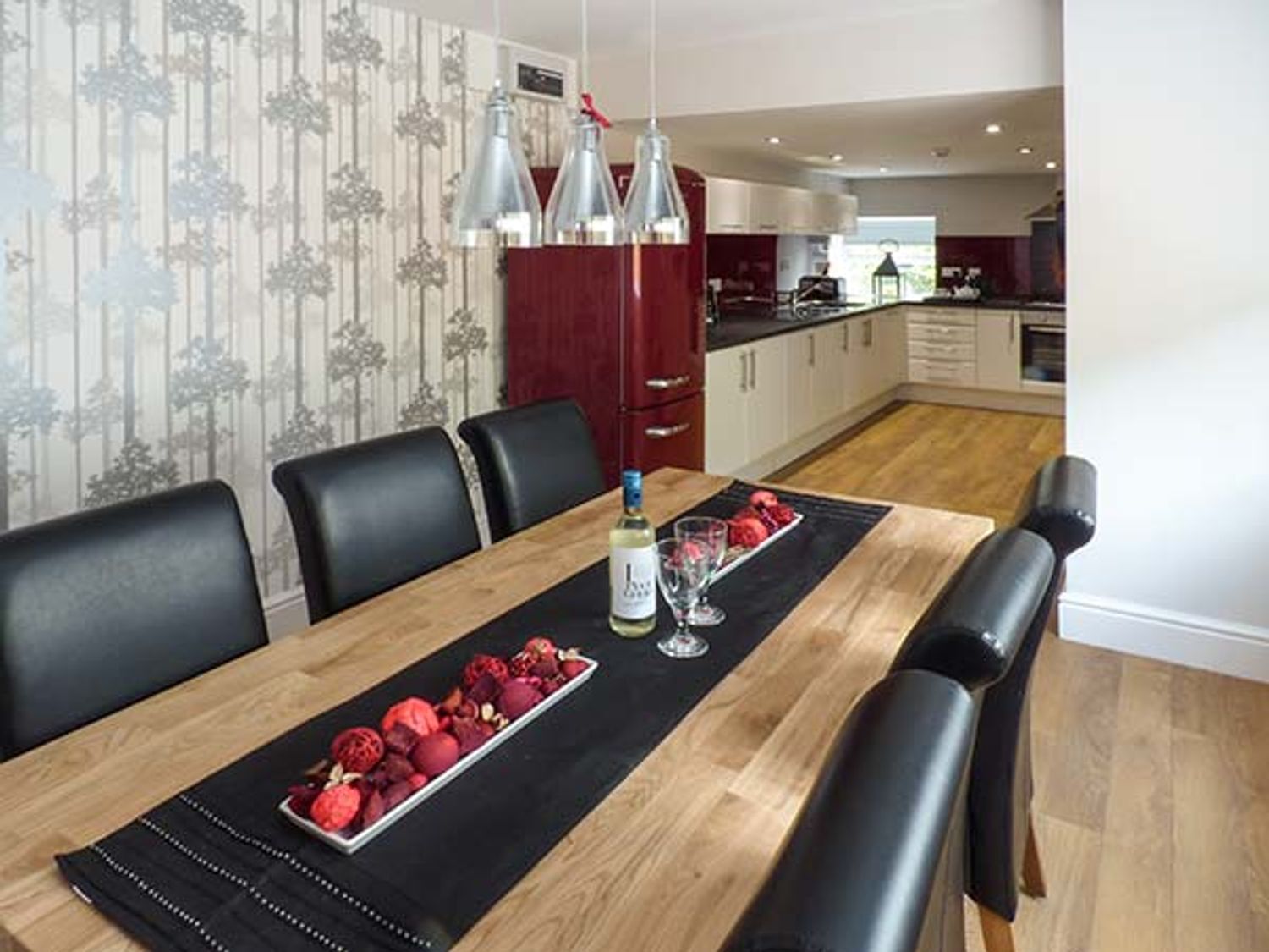 Bwthyn Y Nant, Wales