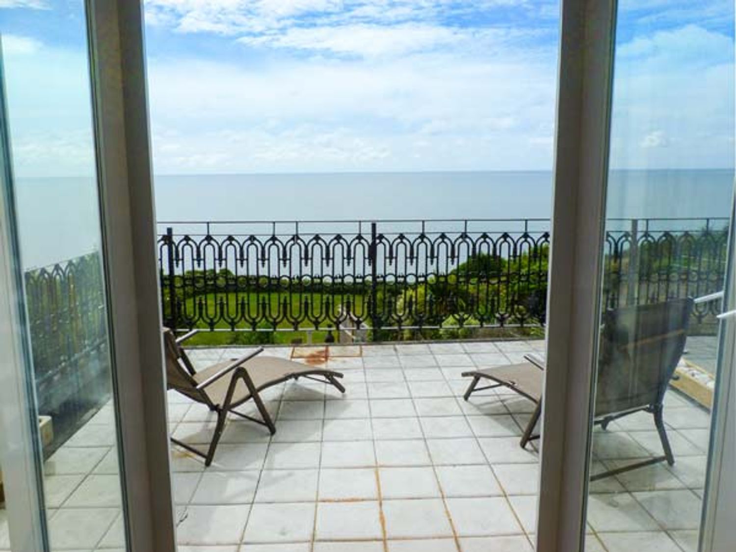 Seaview House Ventnor South Of England Self Catering Holiday Cottage