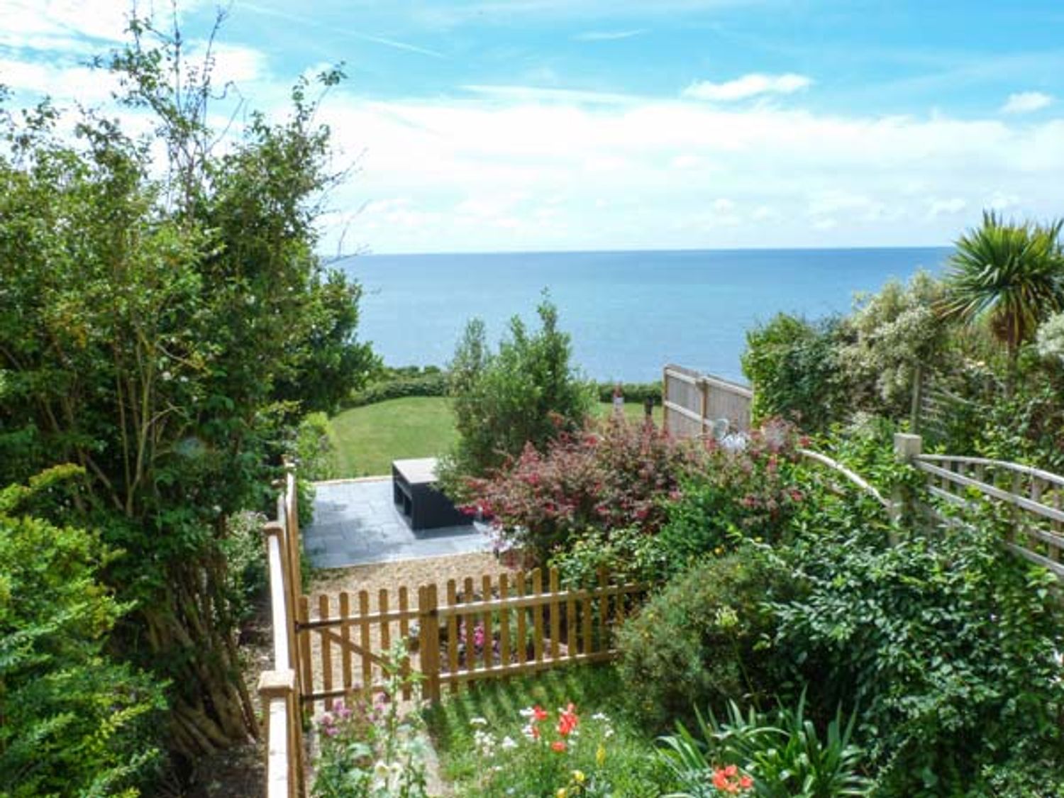 Seaview House, Isle Of Wight - Isle Of Wight - England : Cottages For ...