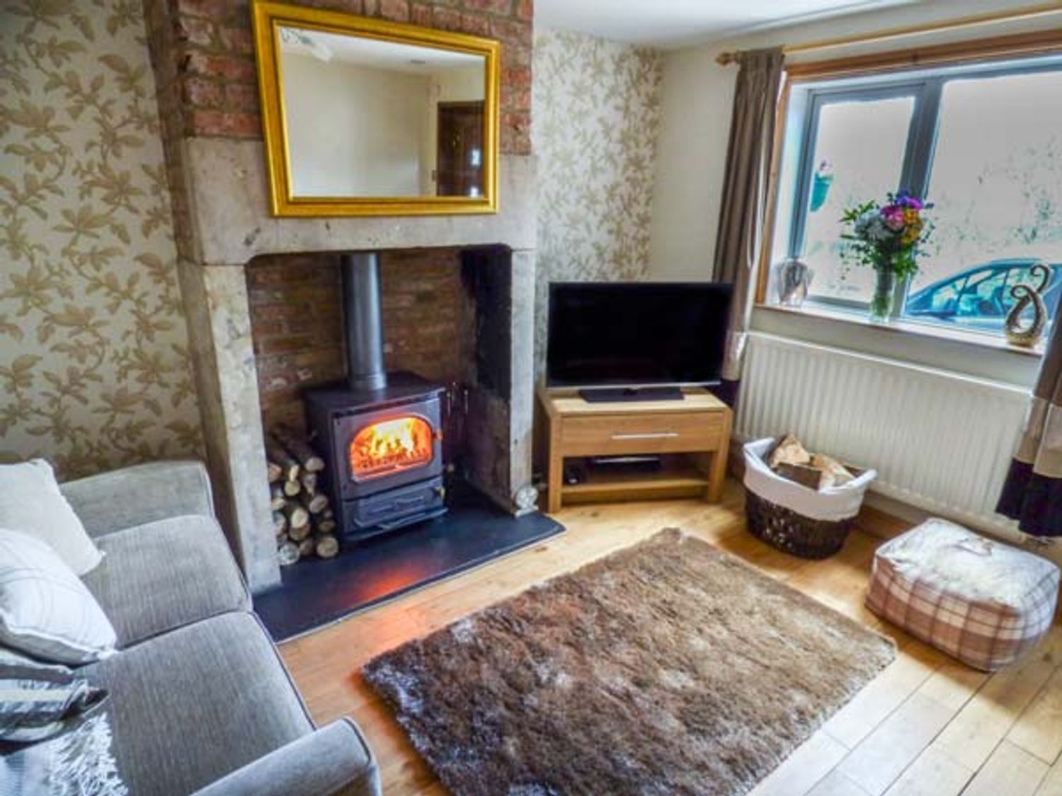 4 Railway Terrace, Peak District