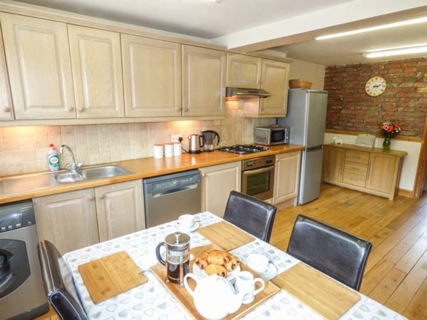 4 Railway Terrace, Peak District