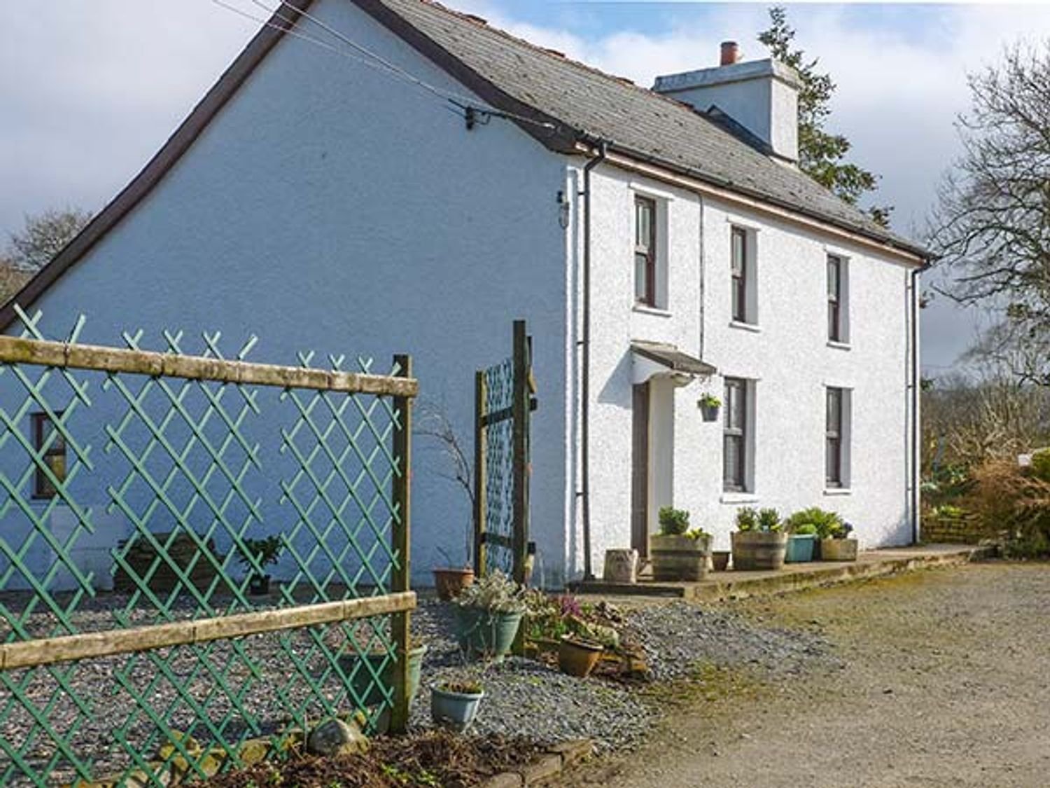 Penlon, Llanarth, Wales Alpha Holiday Lettings