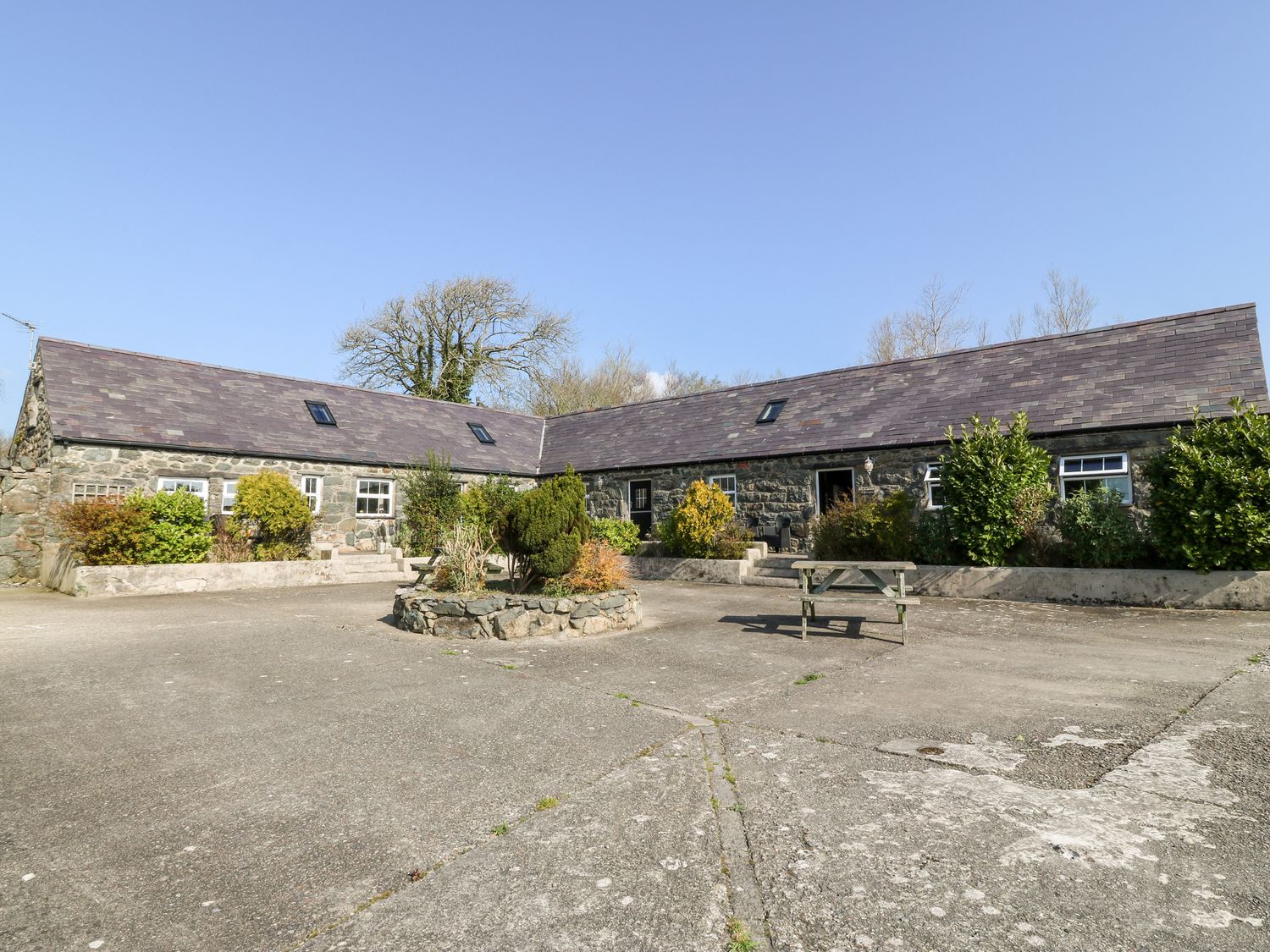 Oak Cottage, Wales