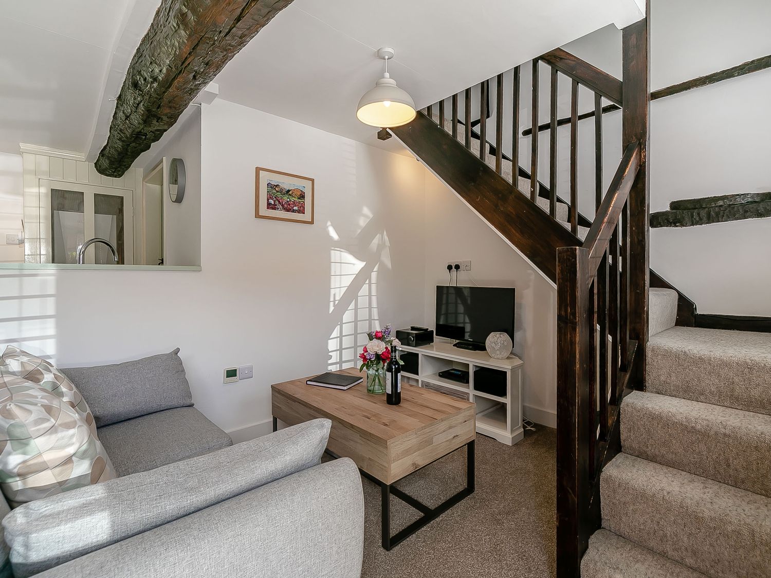 2 Bank Farm Mews, Heart of England