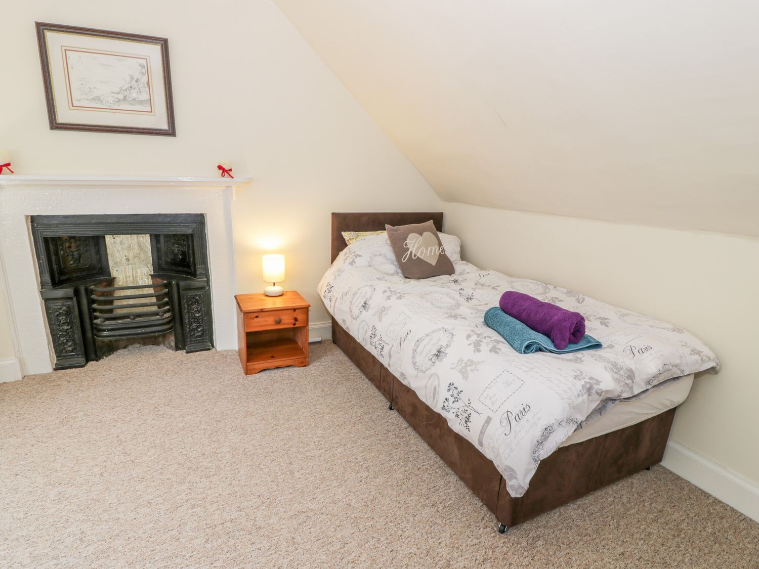 1 Linthill Cottages, Scotland