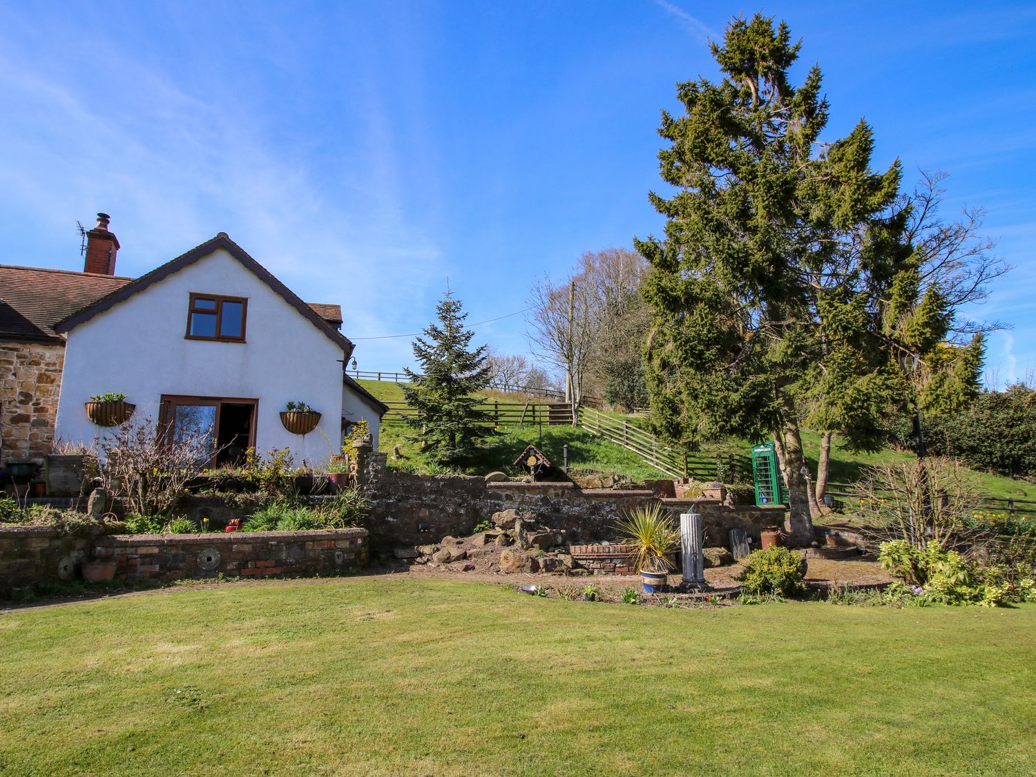 White Cottage, Shropshire