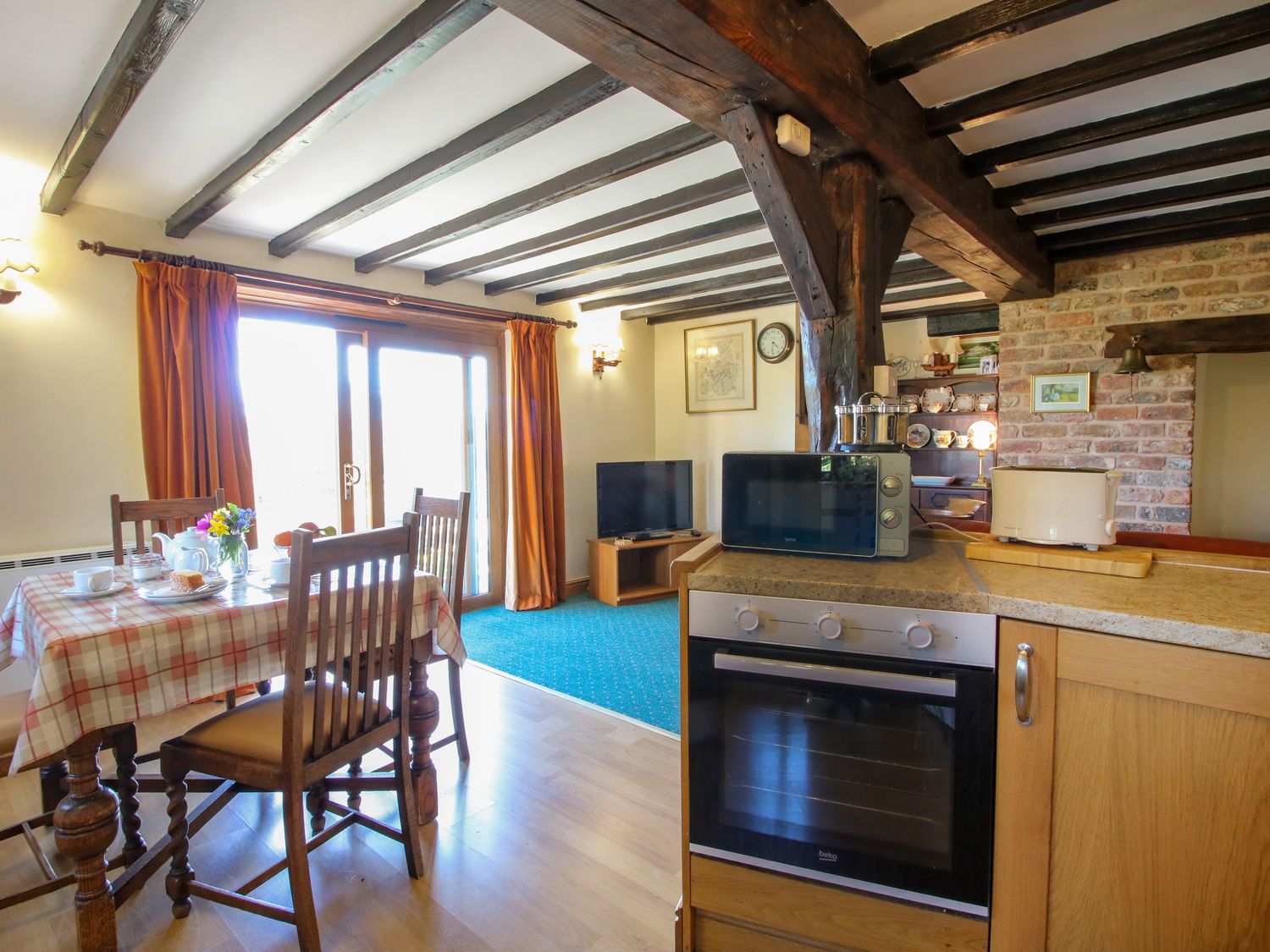 White Cottage, Shropshire