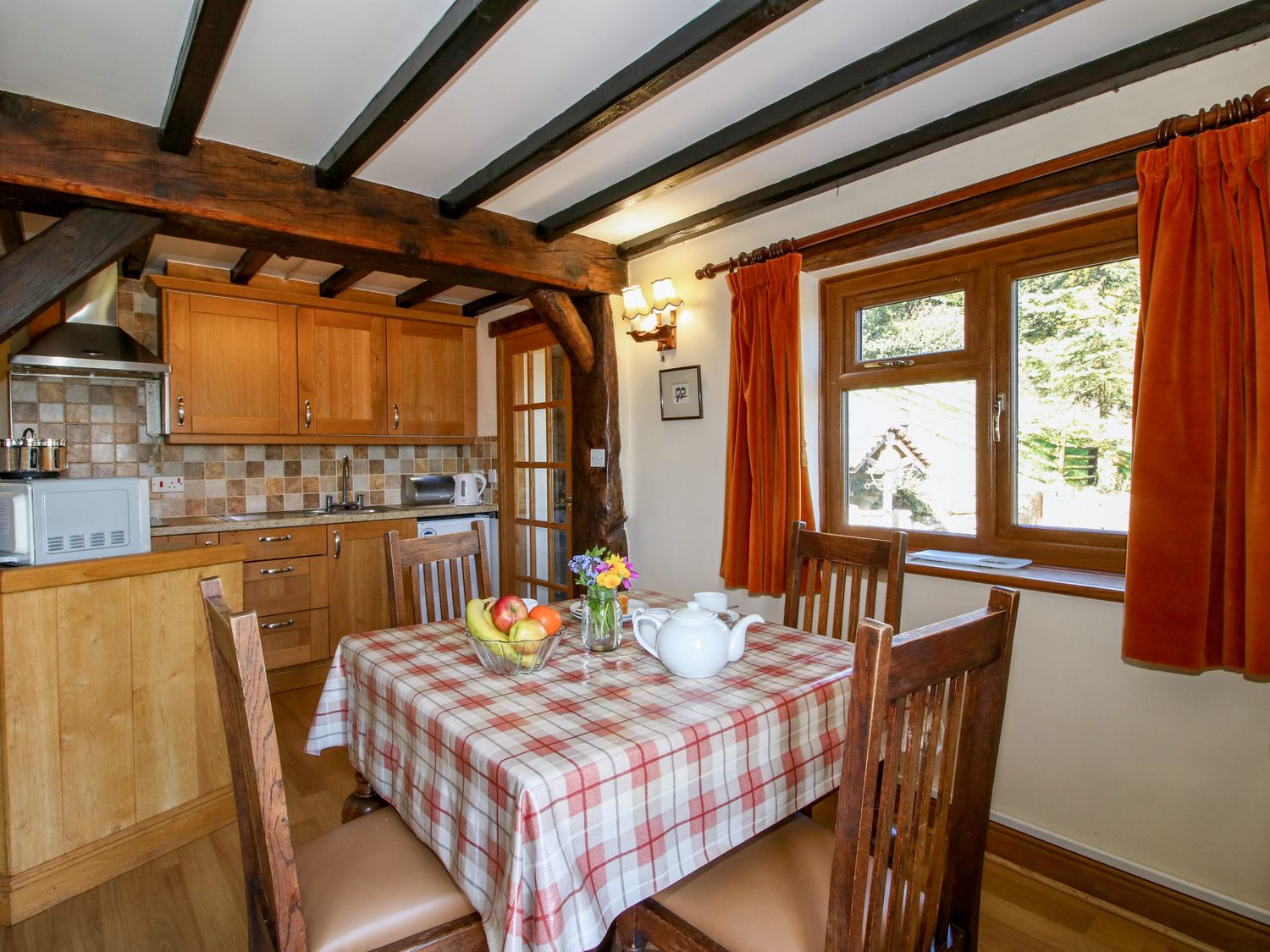 White Cottage, Shropshire