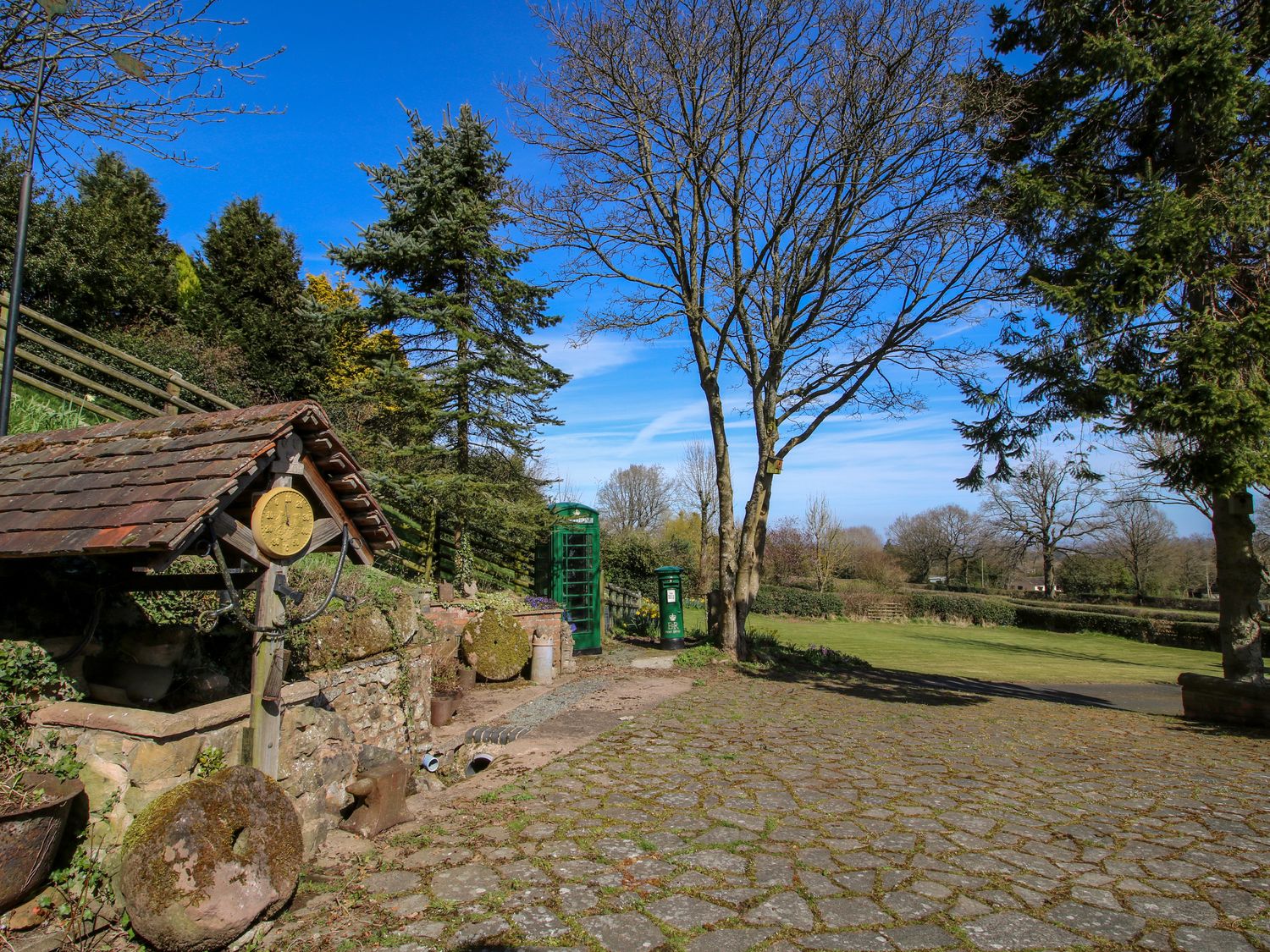 White Cottage, Shropshire