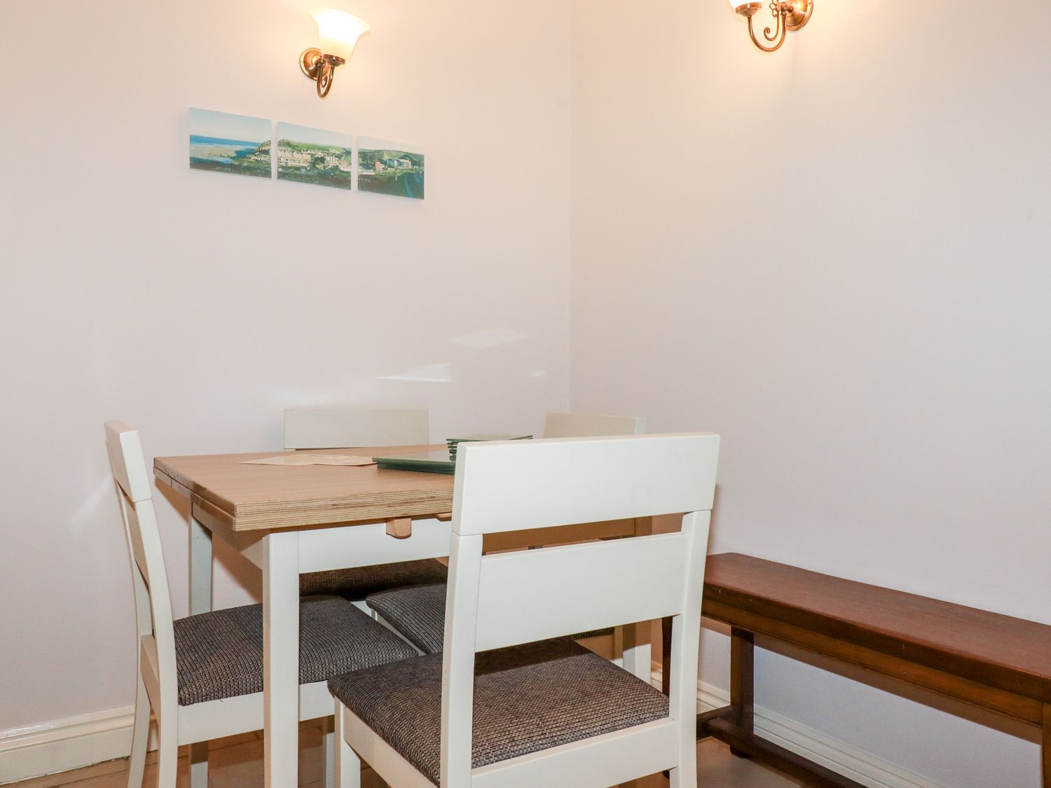 4 Beachcombers Apartment, Cornwall