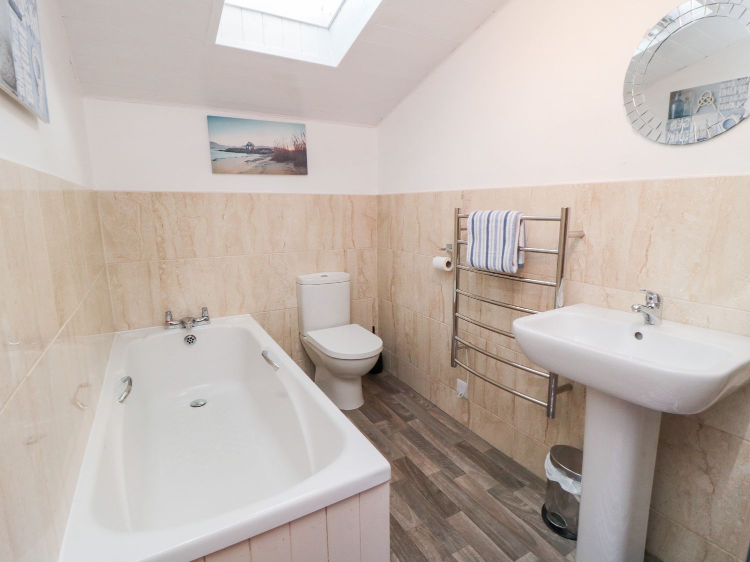 Fairhaven Cottage, North York Moors and Coast