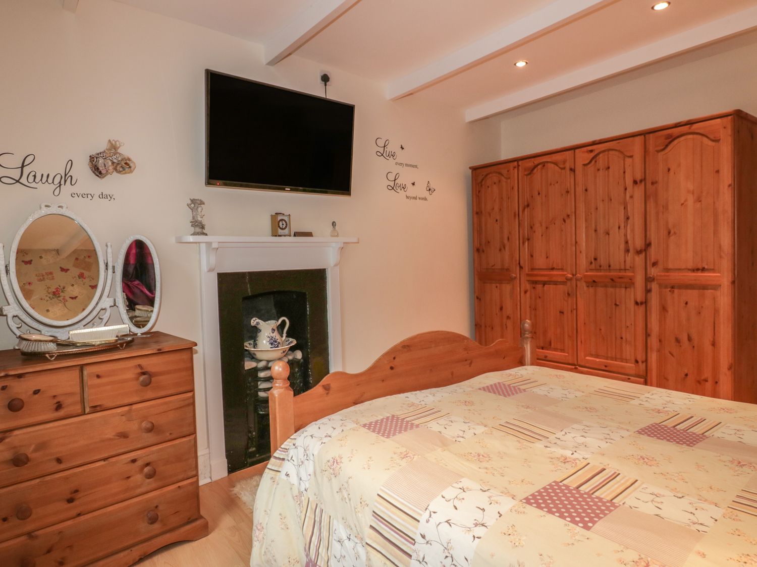 Property photo 12 of 17