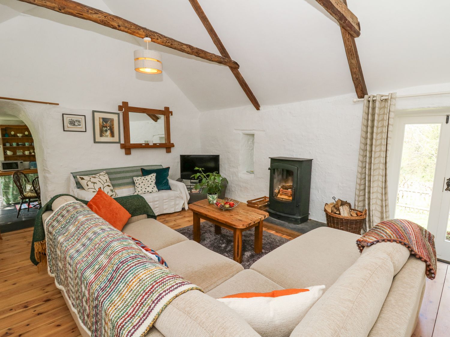 Hawthorn Cottage, Wales