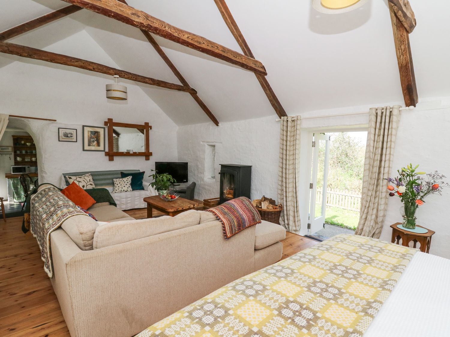 Hawthorn Cottage, Wales