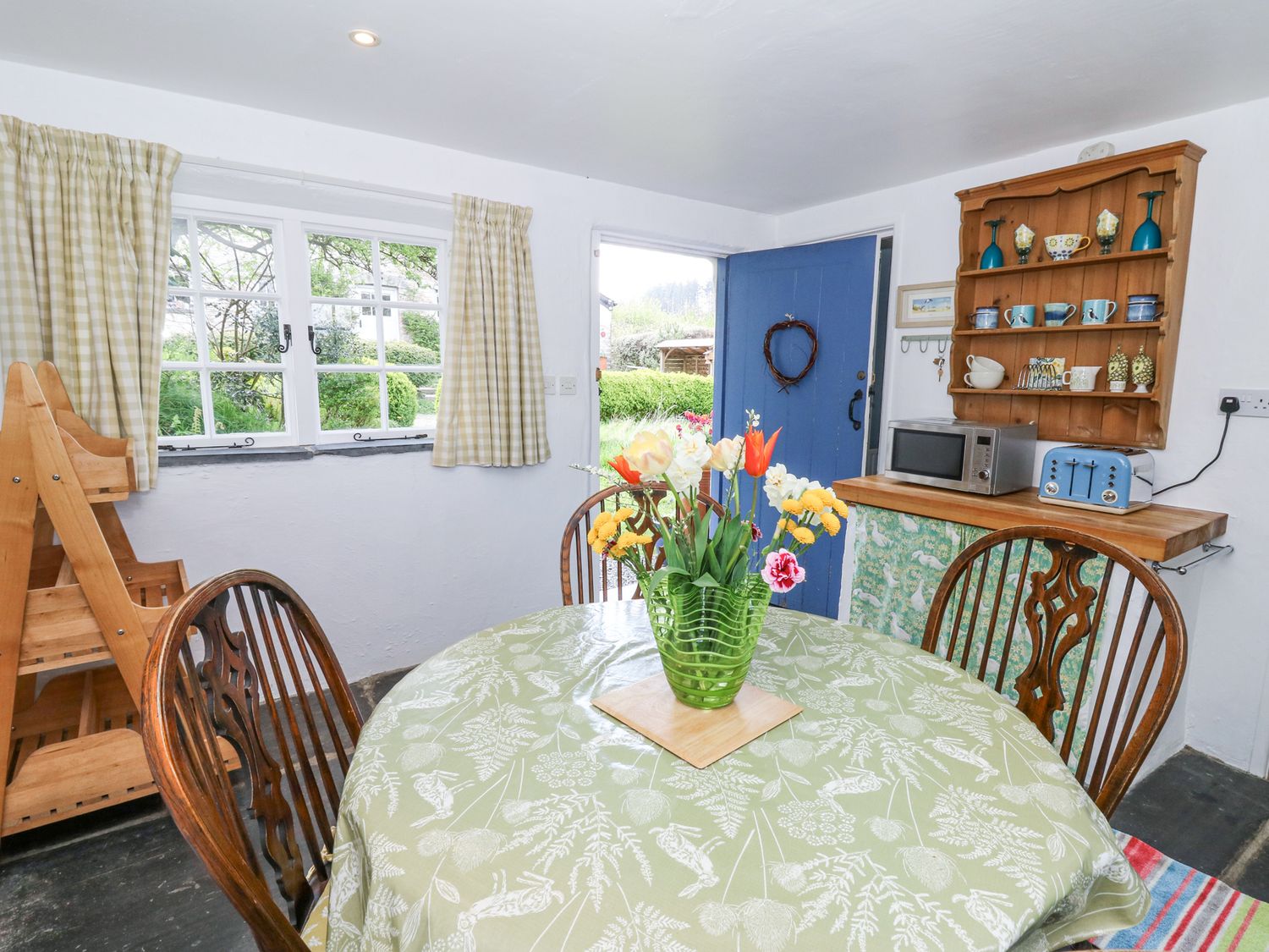 Hawthorn Cottage, Wales