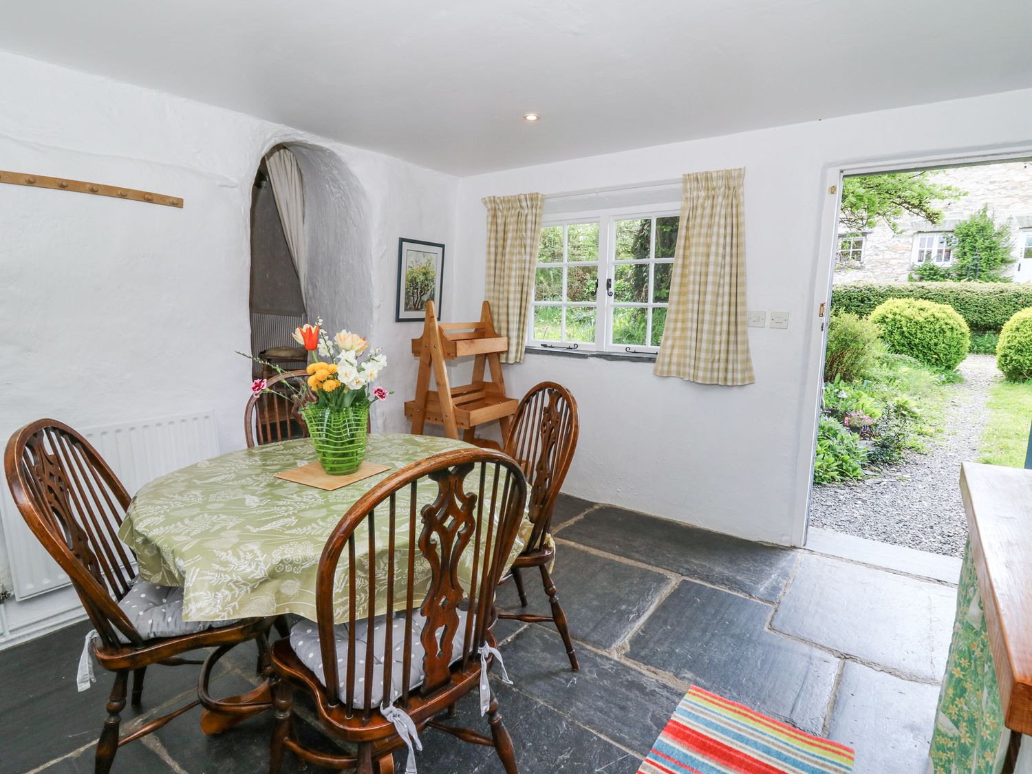 Hawthorn Cottage, Wales