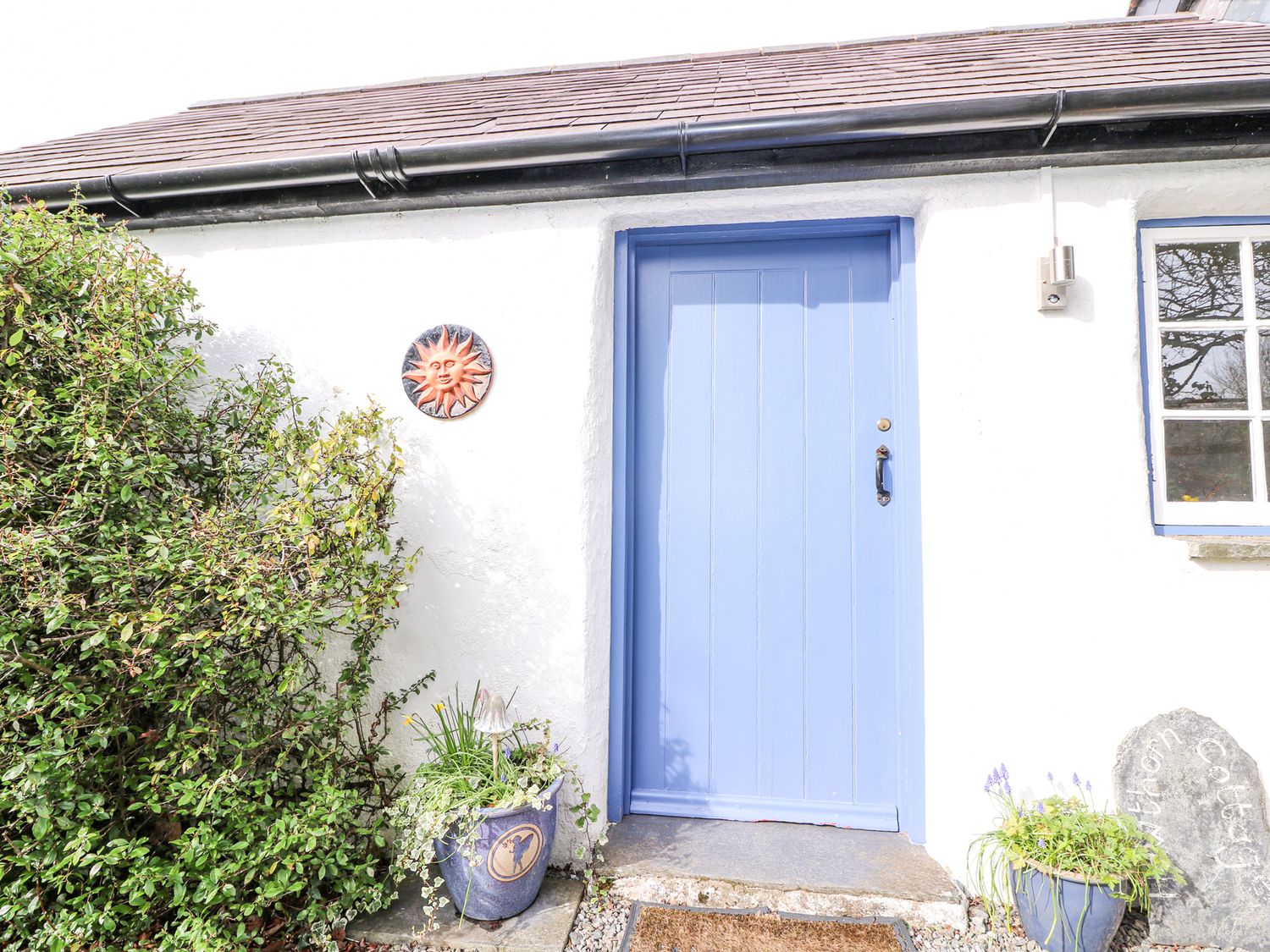 Hawthorn Cottage, Wales