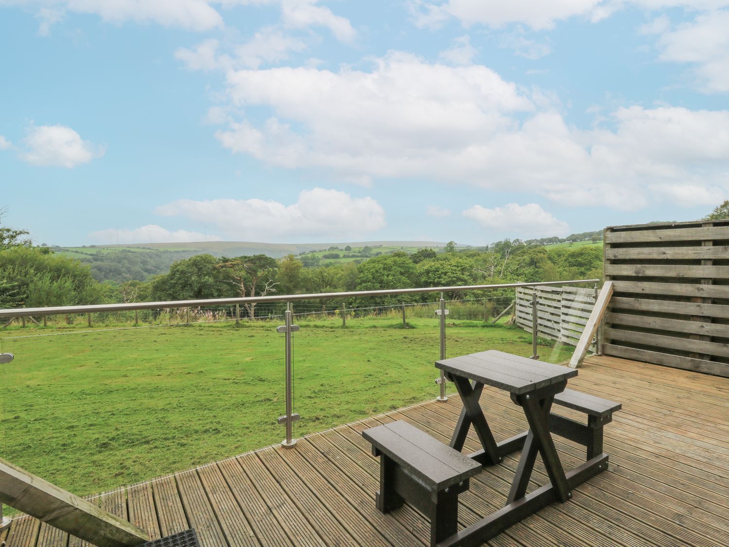 The Cabin, Southern Wales