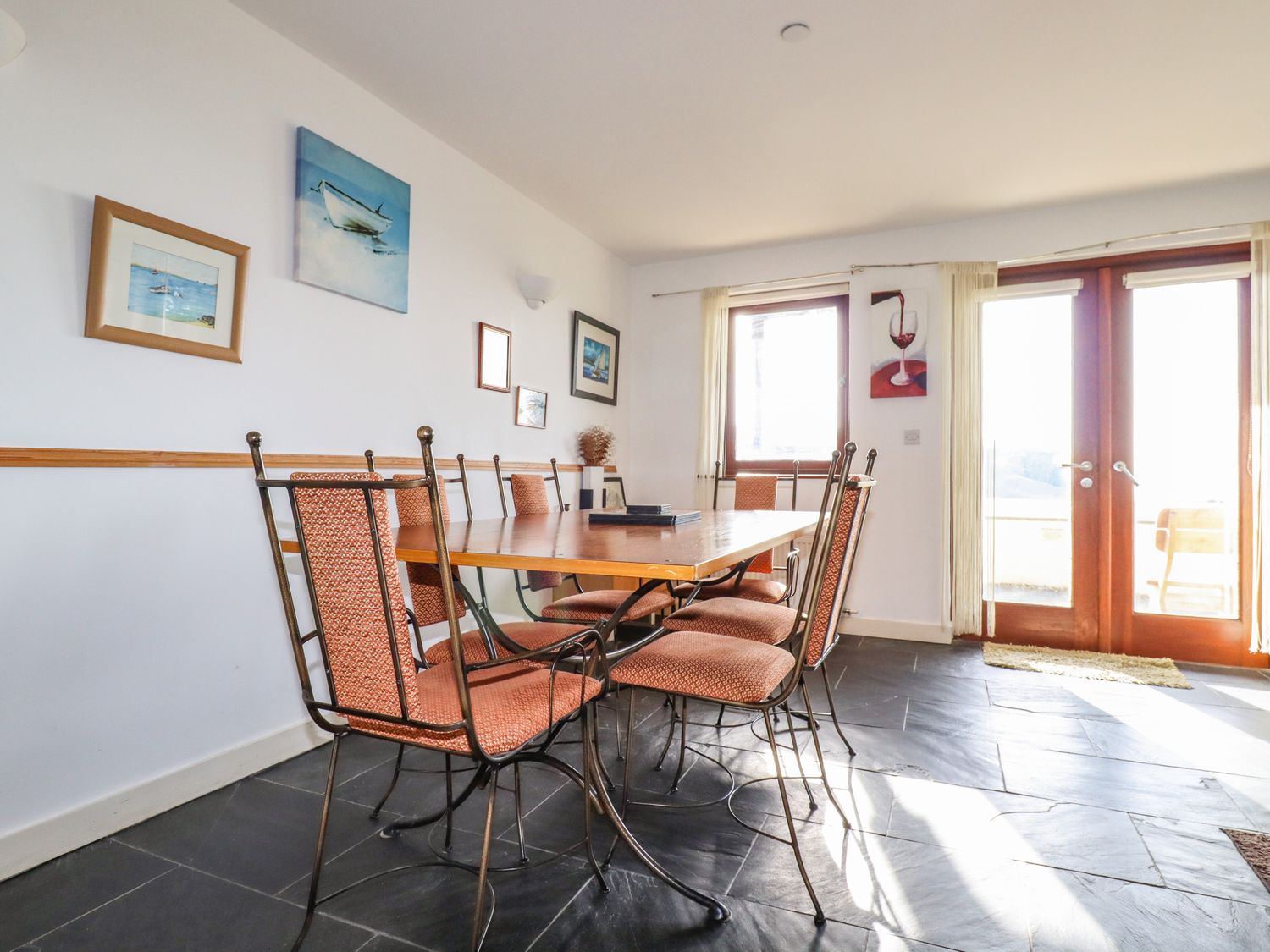 White Lodge Apartment, Cornwall