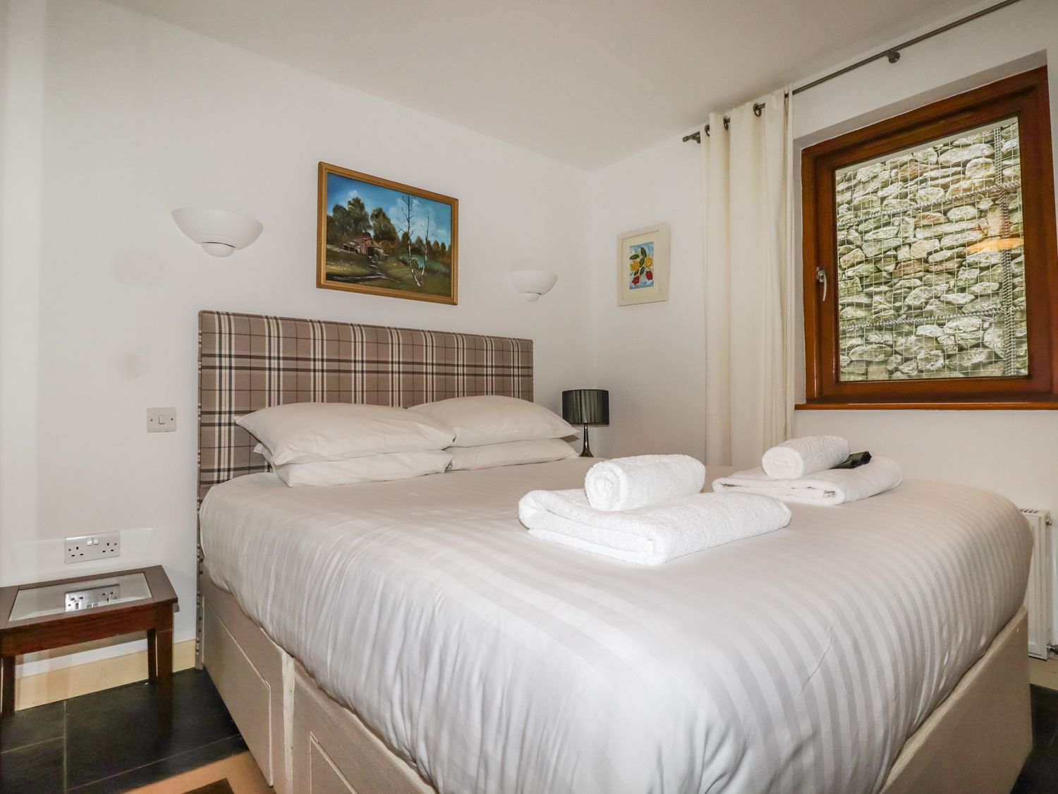 White Lodge Apartment, Cornwall