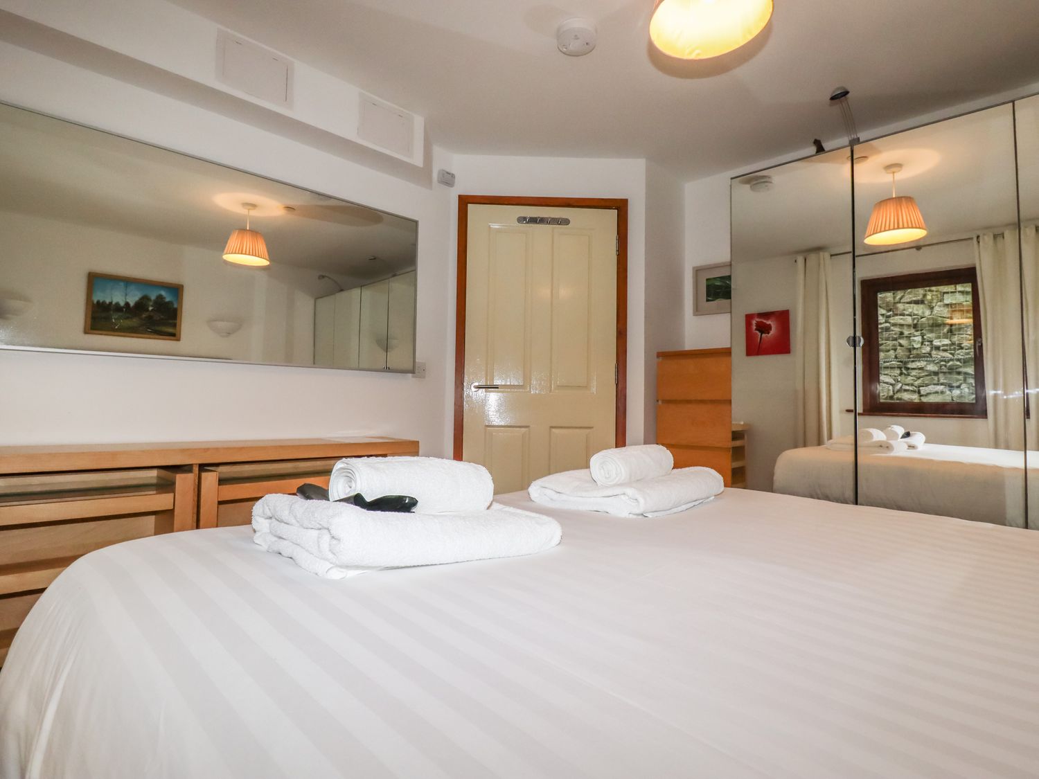 White Lodge Apartment, Cornwall