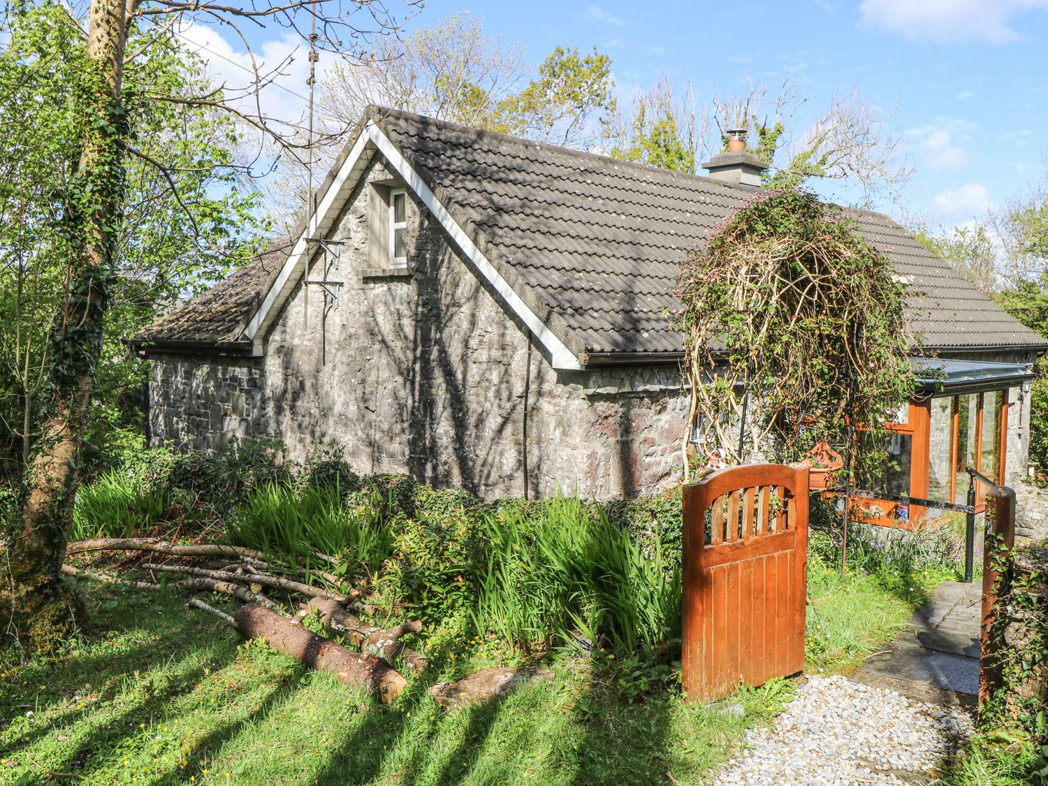 Dun na Ron, Oughterard, County Galway