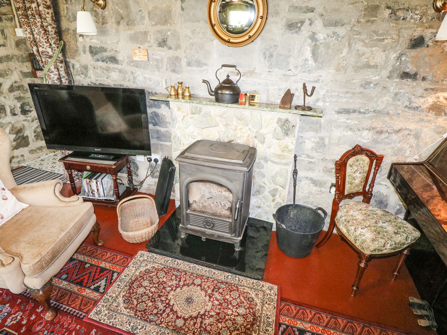Dun na Ron, Oughterard, County Galway