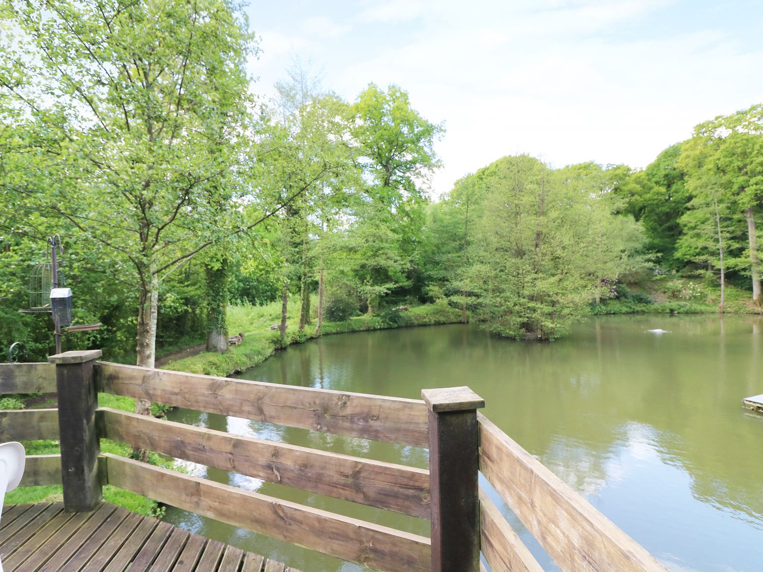 Miswells Cottages - Lake View, West Sussex