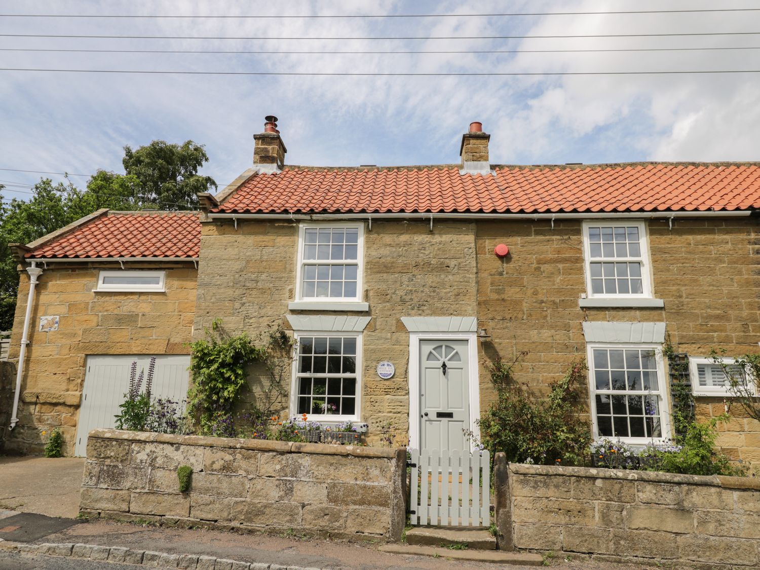 1 Belle Vue Cottage ( Ref 934987 ) Holiday accommodation in Osmotherley near Thirsk sleeps 6 - Self catering accommodation