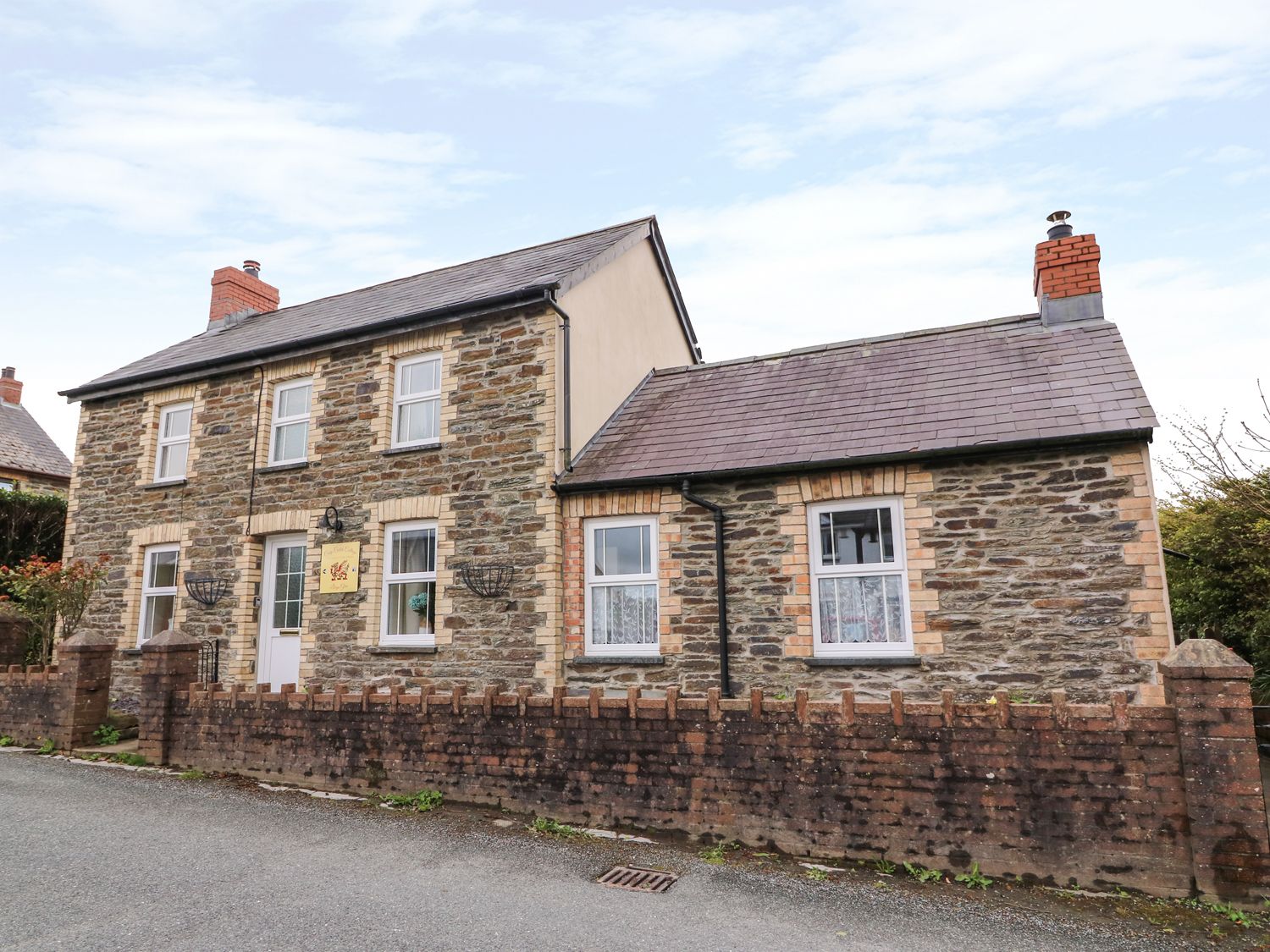 Cozy Cwtch Cottage - South Wales - 935330 - photo 1